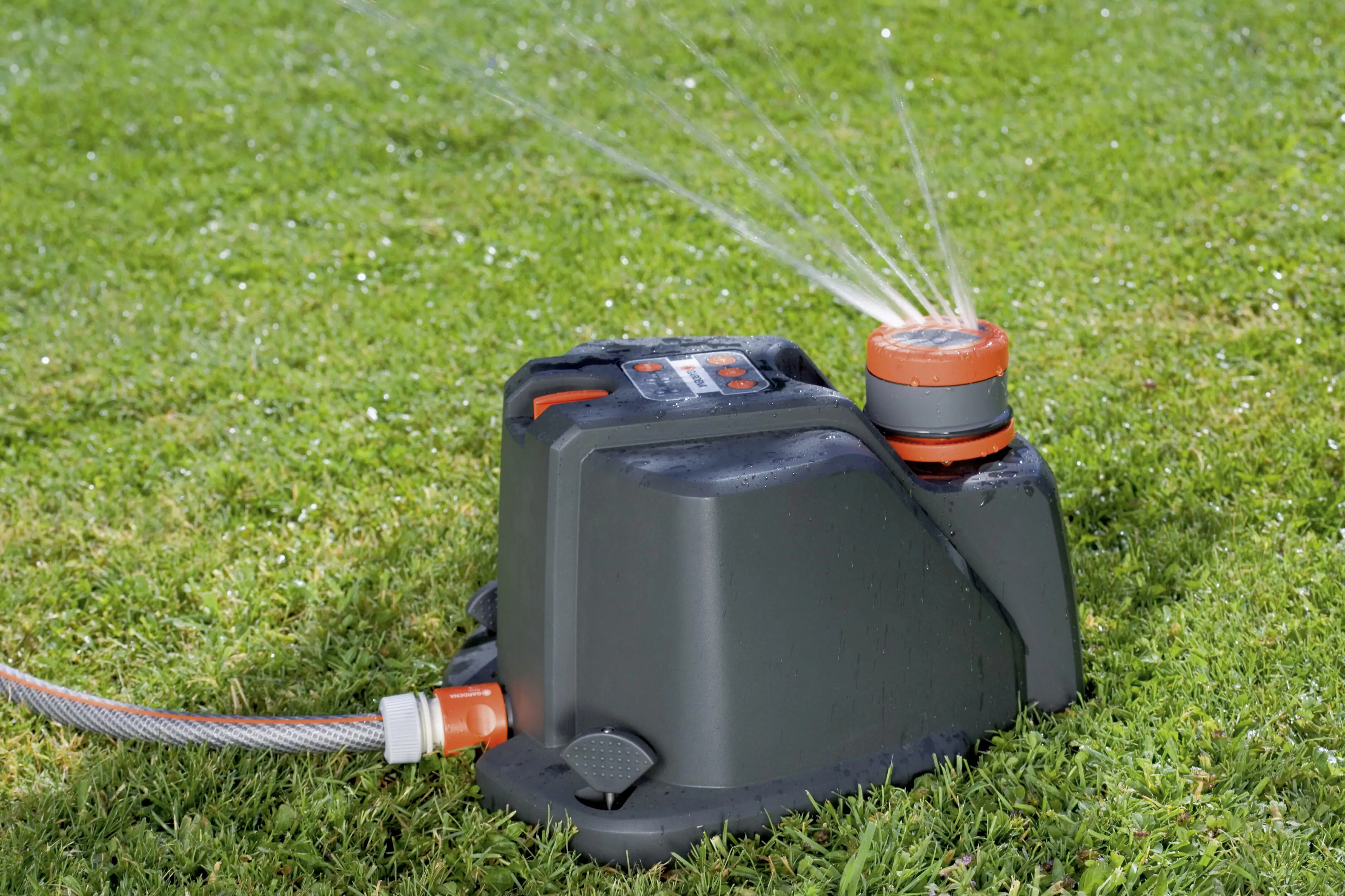 4078500813303_1088225 Gardena Vielflächenregner AquaContour automatik