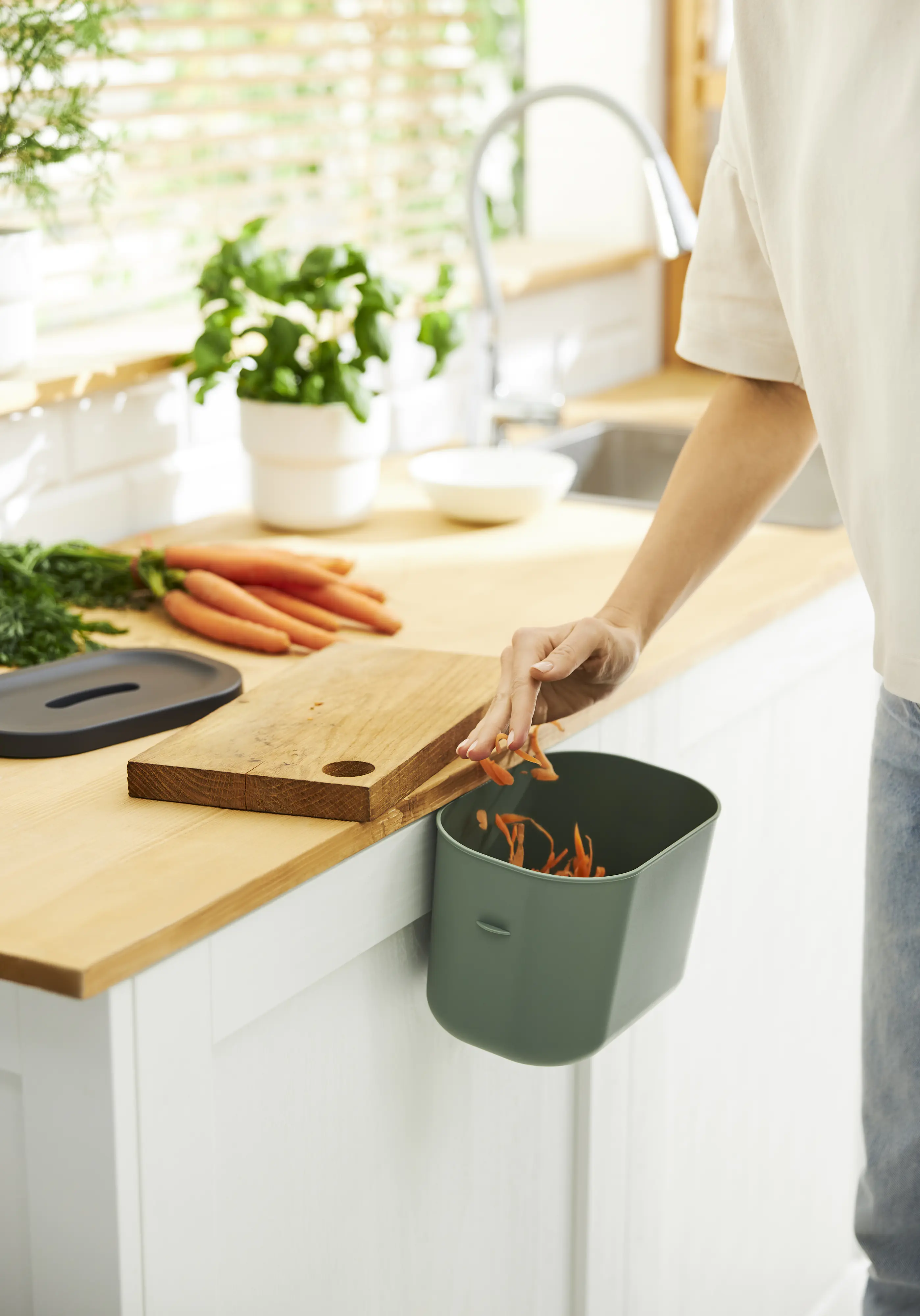 Rotho Komposteimer Jive Bio 3,2 L grünschwarz