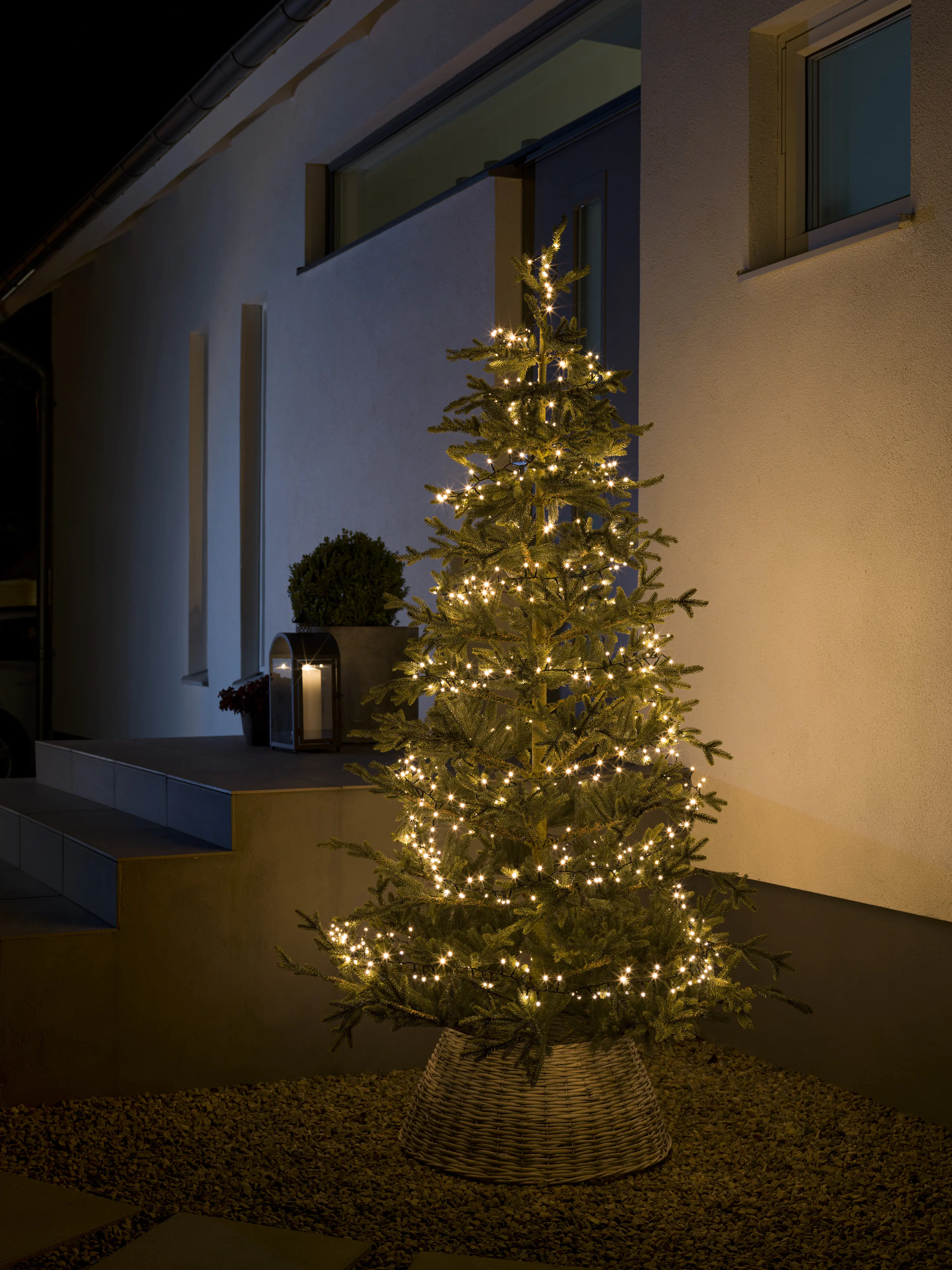 Konstsmide Micro LED Compactlights gefrostet Außen 800 warmweiße Dioden 22,5 m Konstsmide Micro LED Compactlights gefrostet Außen 800 warmweiße Dioden 22,5 m