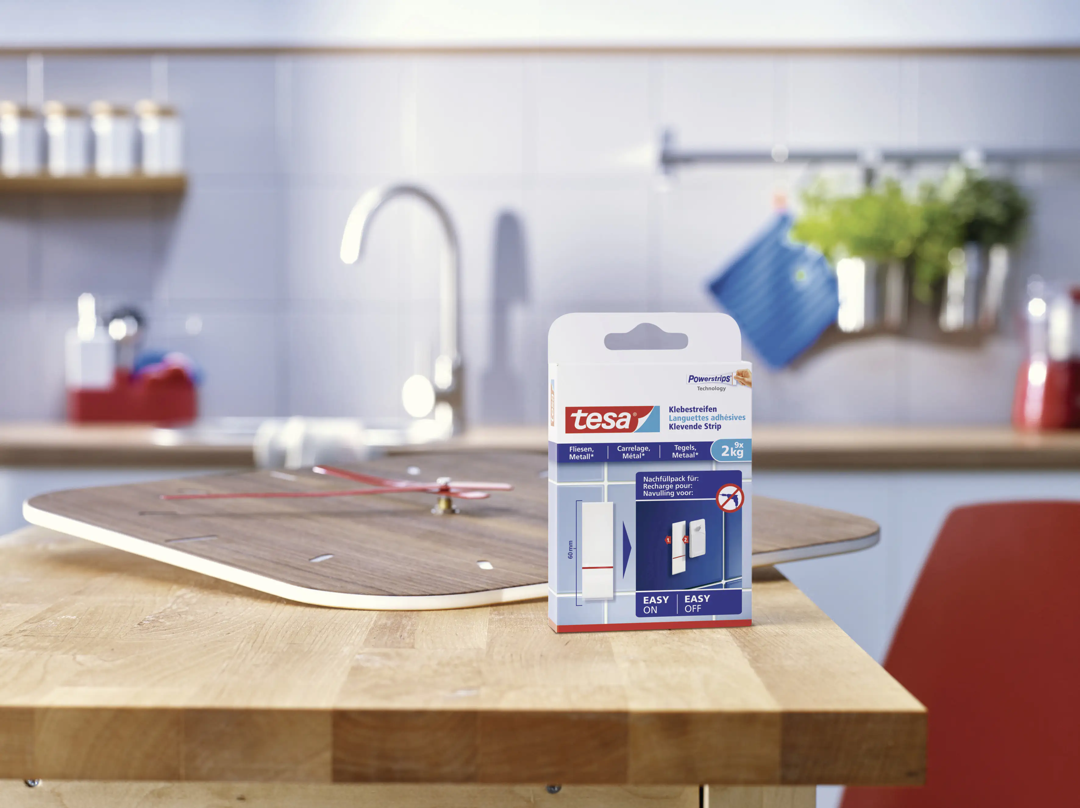 tesa Klebestreifen für Fliesen und Metall 9 Stück, Traglast 2 kg