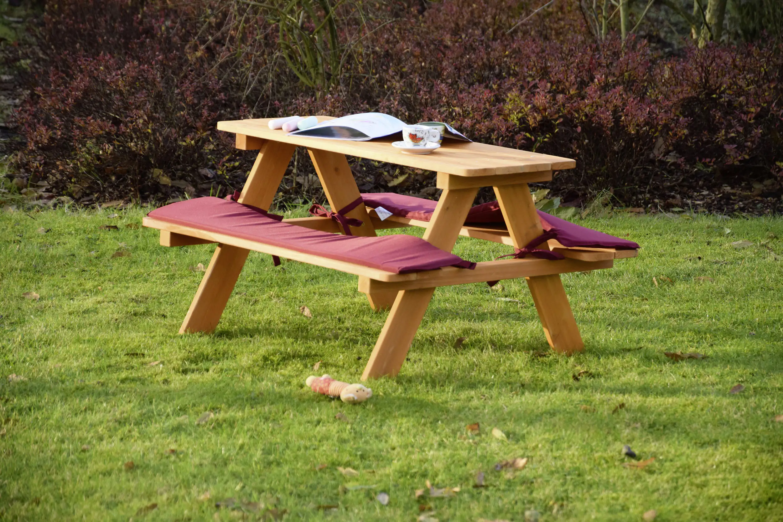 Dobar Sitzbank für Kinder mit Tisch rot-braun 89 x 79 x 50 cm