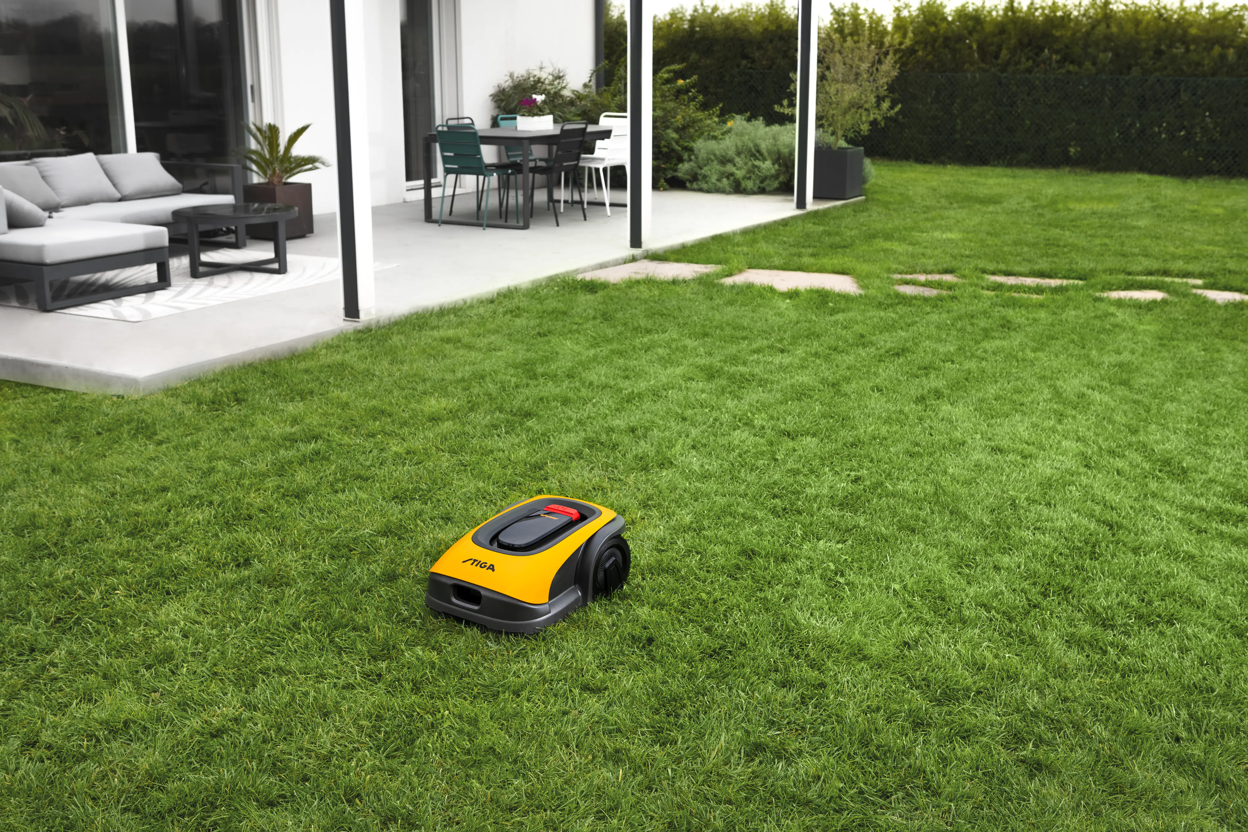 Stiga Mähroboter A750 18 cm Schnittbreite kabellos für bis zu 900 m² Rasenfläche Stiga Mähroboter A750 18 cm Schnittbreite kabellos für bis zu 900 m² Rasenfläche