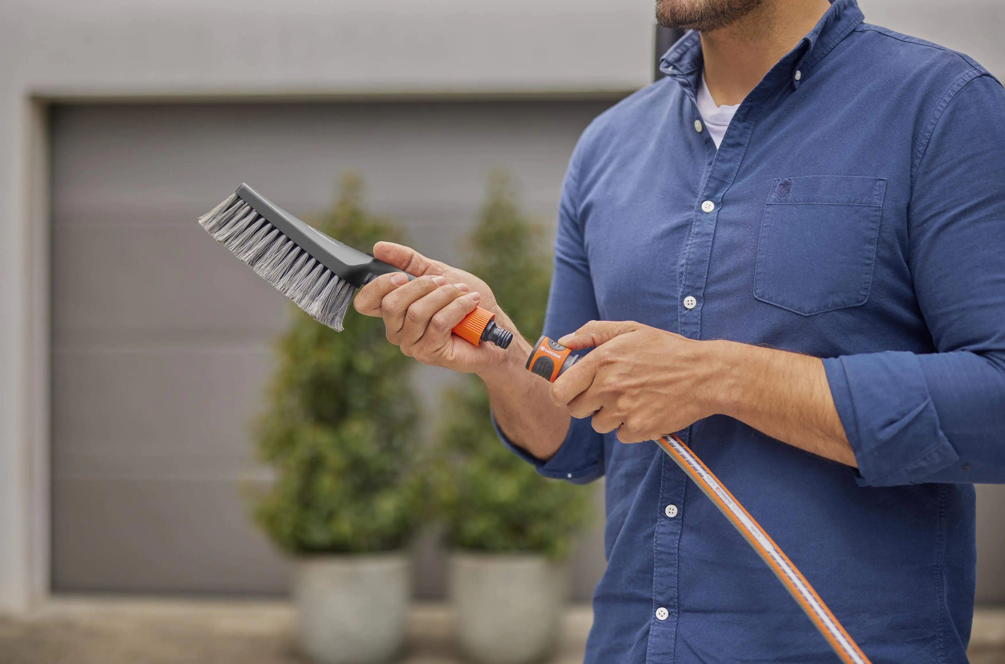 Gardena Cleansystem Handbürste M soft 32 cm Gardena Cleansystem Handbürste M soft 32 cm