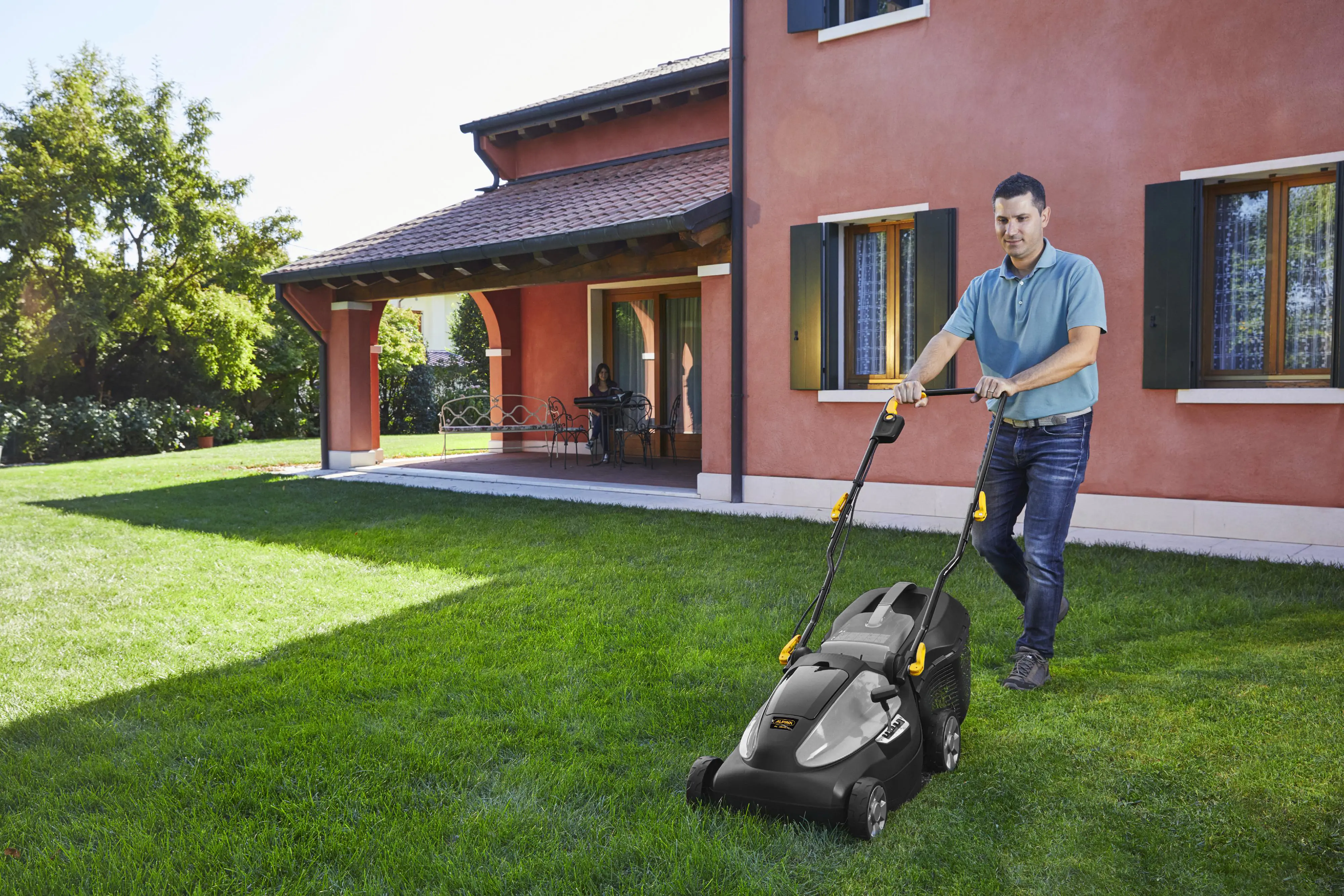 Alpina Akku-Rasenmäher AL 3820 Li 38 cm Schnittbreite inkl. 2 x 4 Ah Akku