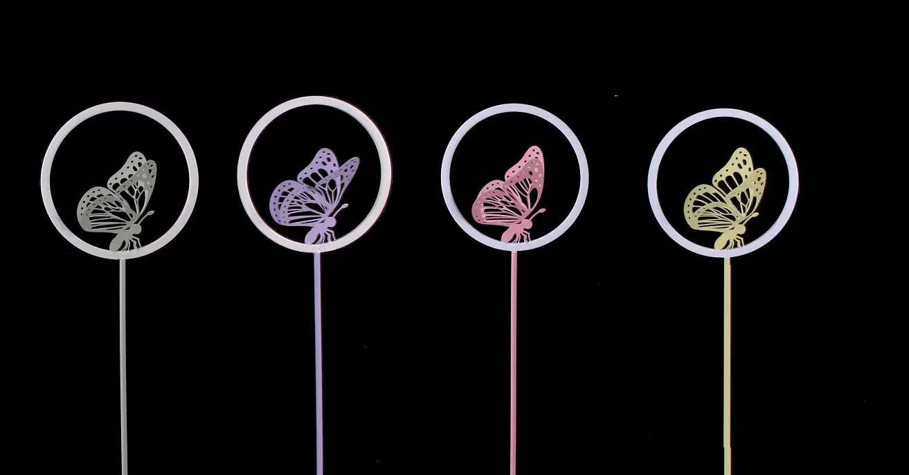 TrendLine Gartenstecker Schmetterling Metall Ø 18 x 90 cm 4-fach sortiert