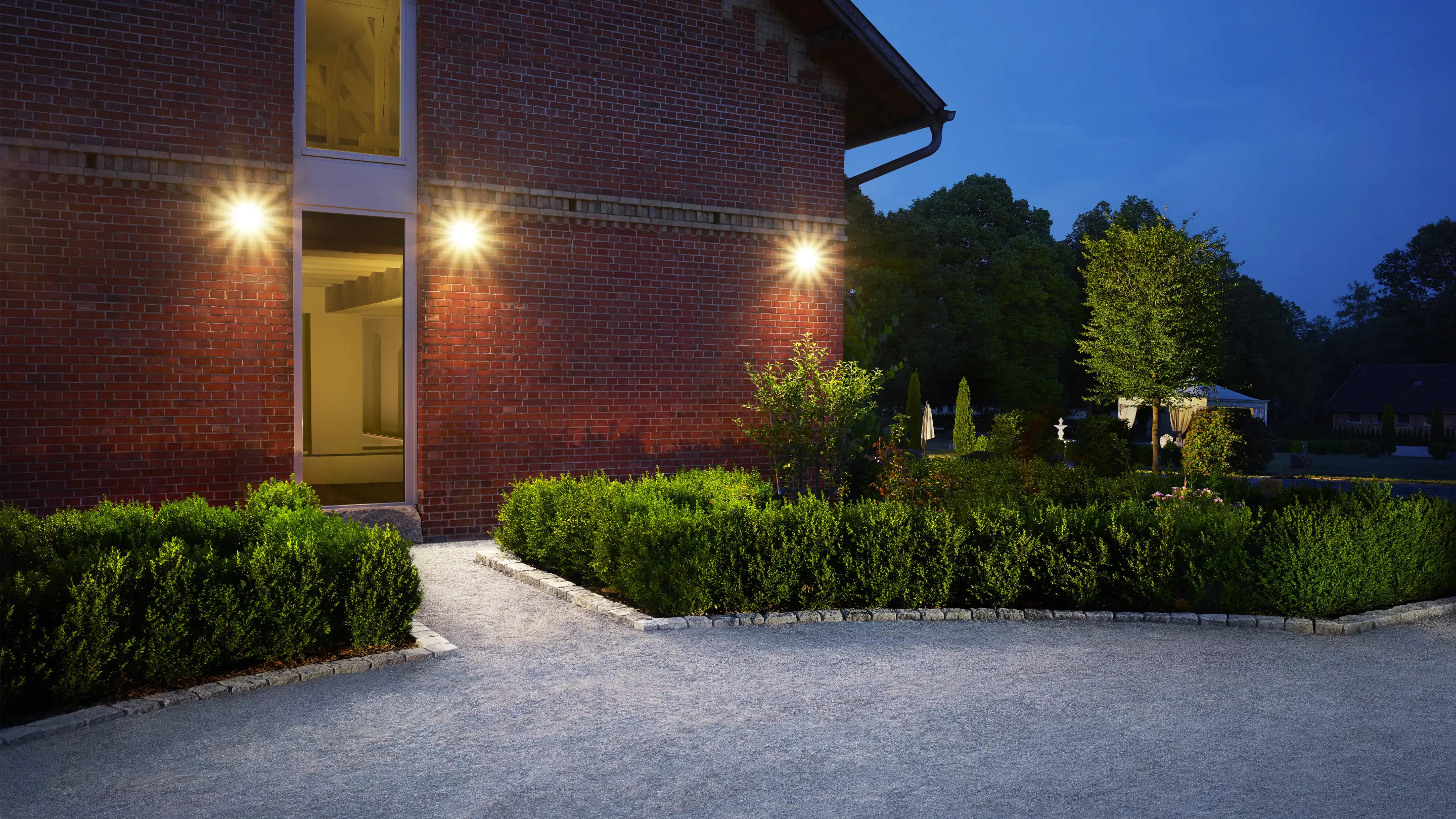 Steinel LED Strahler LS 150 S Weiß mit Sensor 12 m