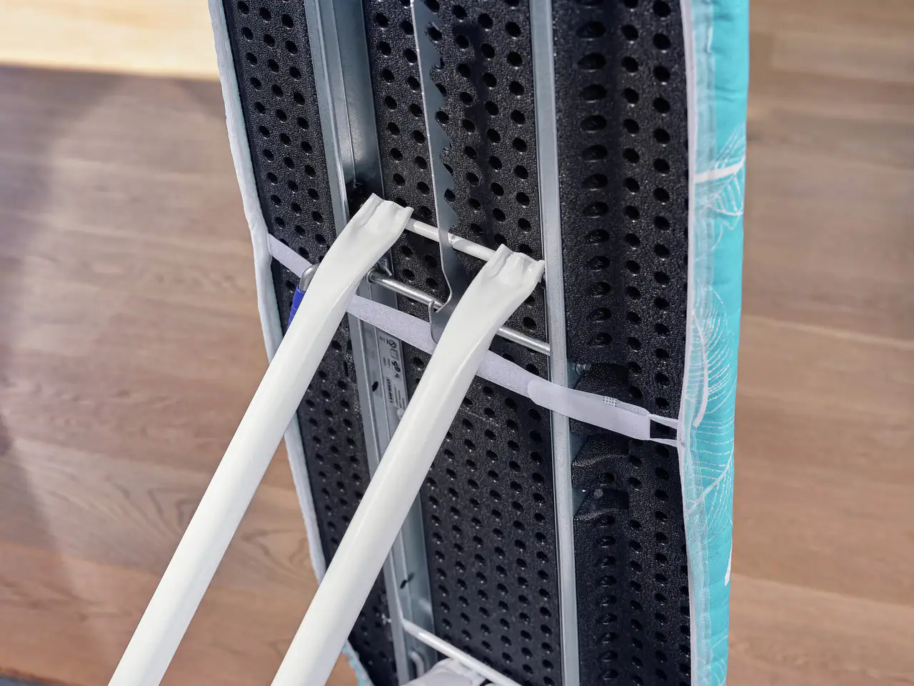 Leifheit Bügeltischbezug Thermo Reflect XL Universal max. 45 x 140 cm Leifheit Bügeltischbezug Thermo Reflect XL Universal max. 45 x 140 cm