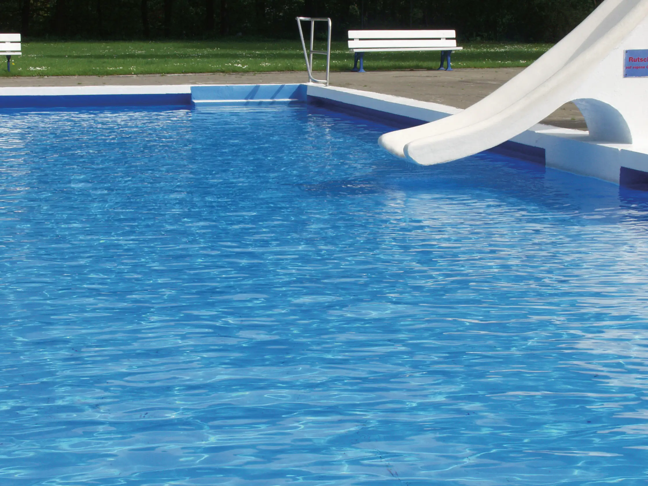 4000590153984_1 Primaster Schwimmbeckenbeschichtung 750 ml poolgrün seidenmatt