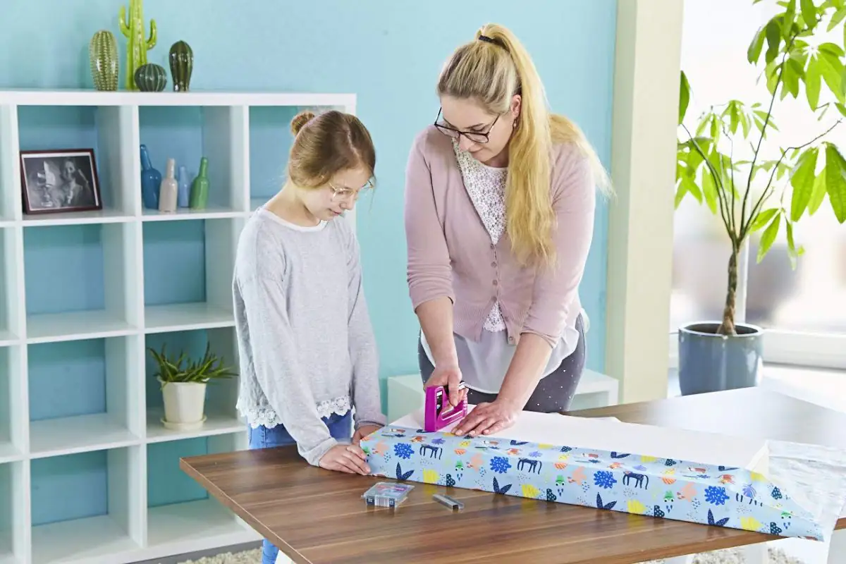 Novus Handtacker J-13 für Feindrahtklammern bis 10 mm Novus Handtacker J-13 für Feindrahtklammern bis 10 mm