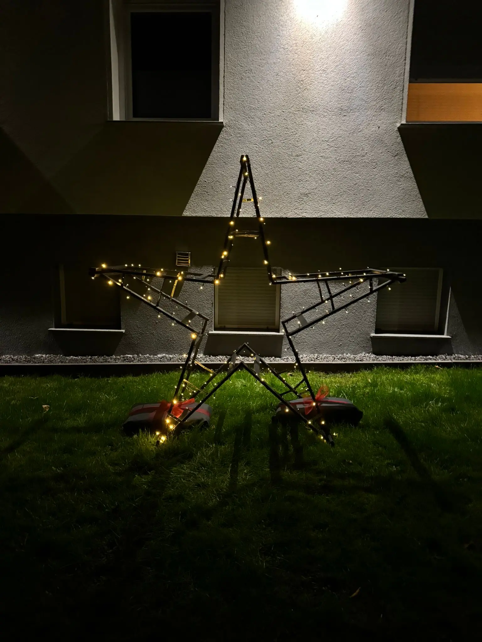 Holzklappbock Weihnachtsstern Selbstbauset Holzklappbock Weihnachtsstern Selbstbauset