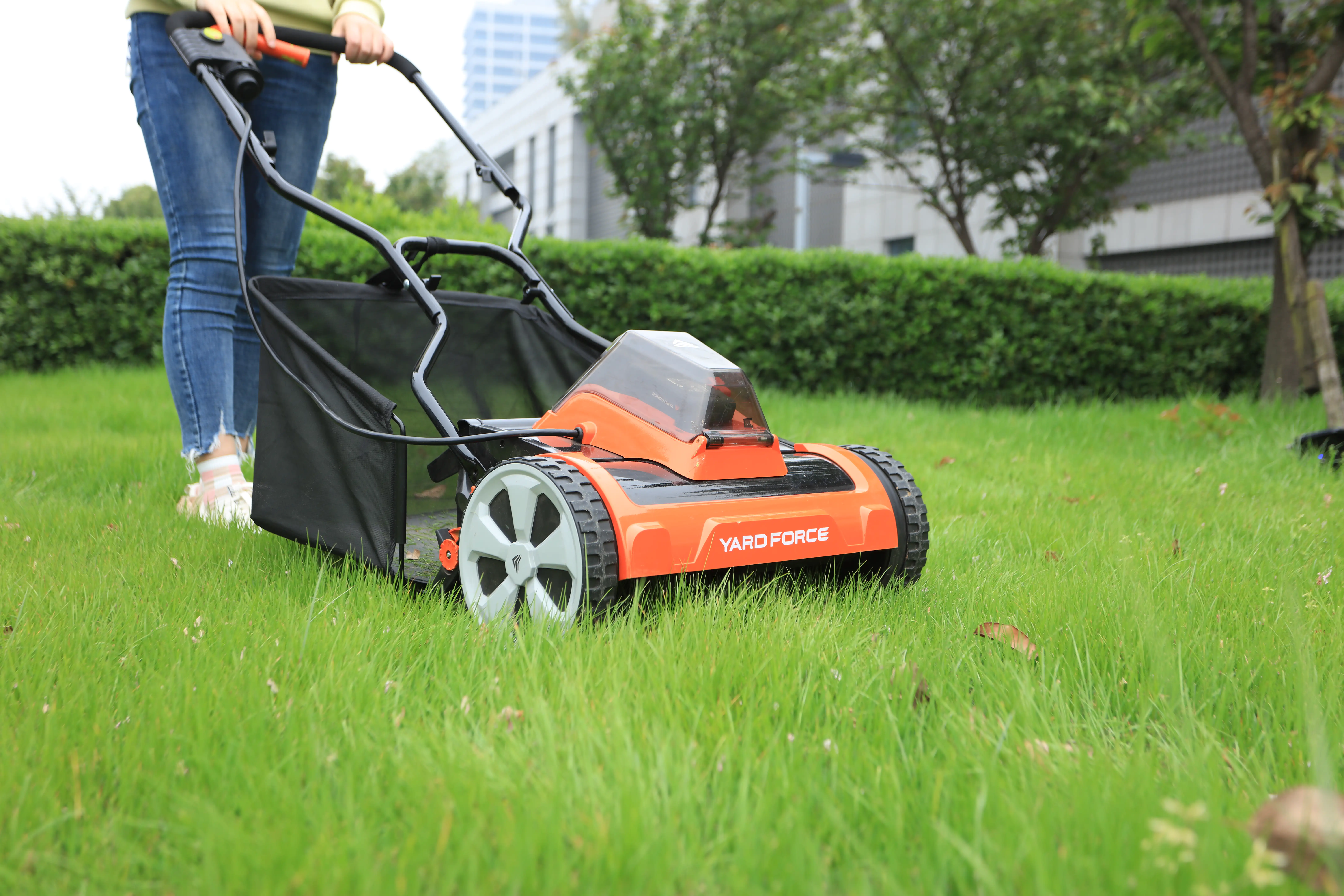 4333692958219_6 Yard Force Akku-Spindelmäher LM C38 20 V , 38 cm Schnittbreite
