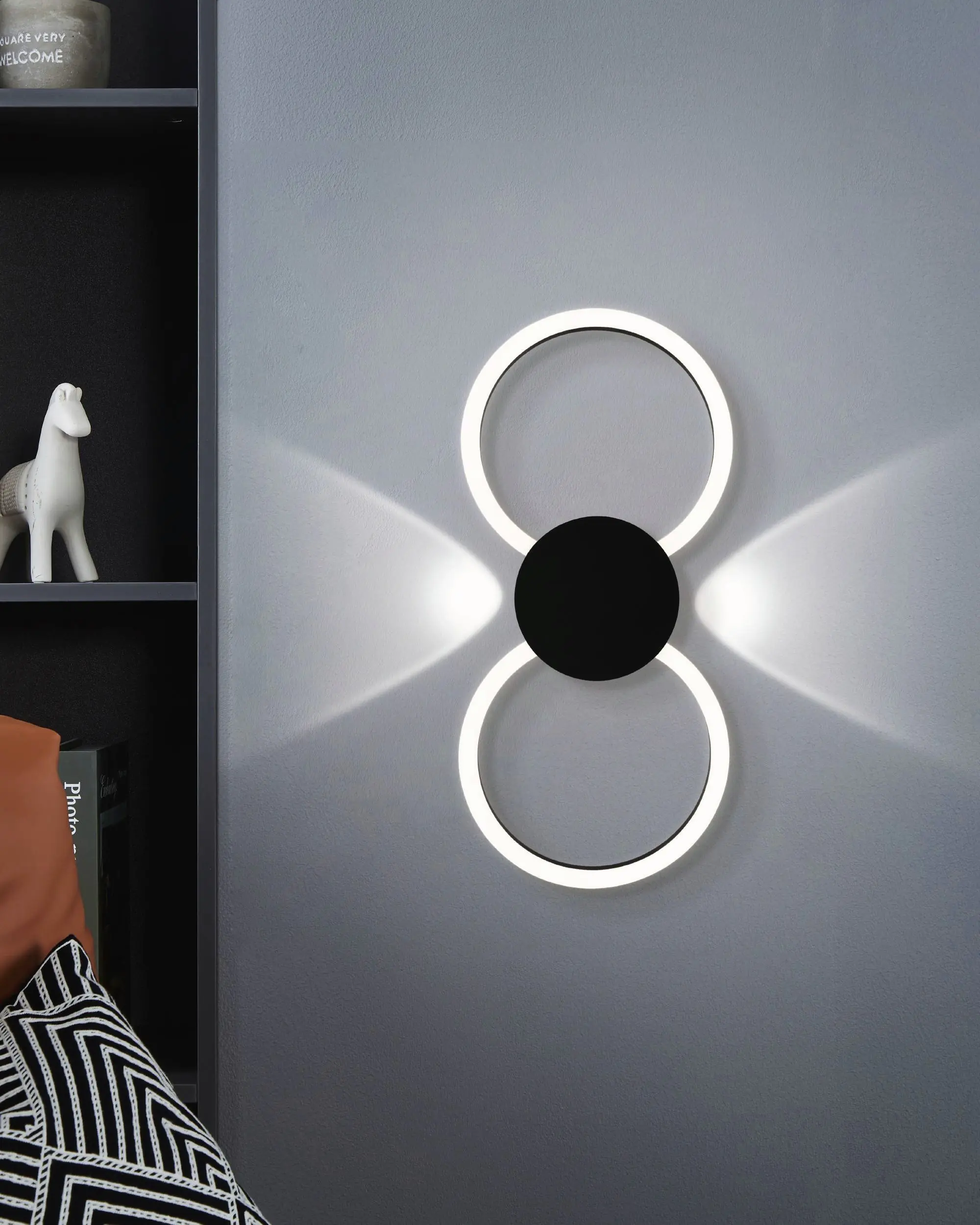 Eglo LED Wandleuchte Venticello schwarz 66 x 30 cm warmweiß-kaltweiß Eglo LED Wandleuchte Venticello schwarz 66 x 30 cm warmweiß-kaltweiß