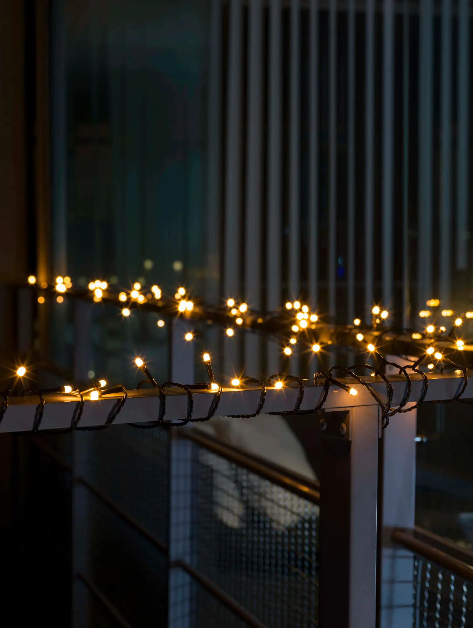 Konstsmide LED Lichternetz Micro 200 bernsteinfarbene Dioden für Außen