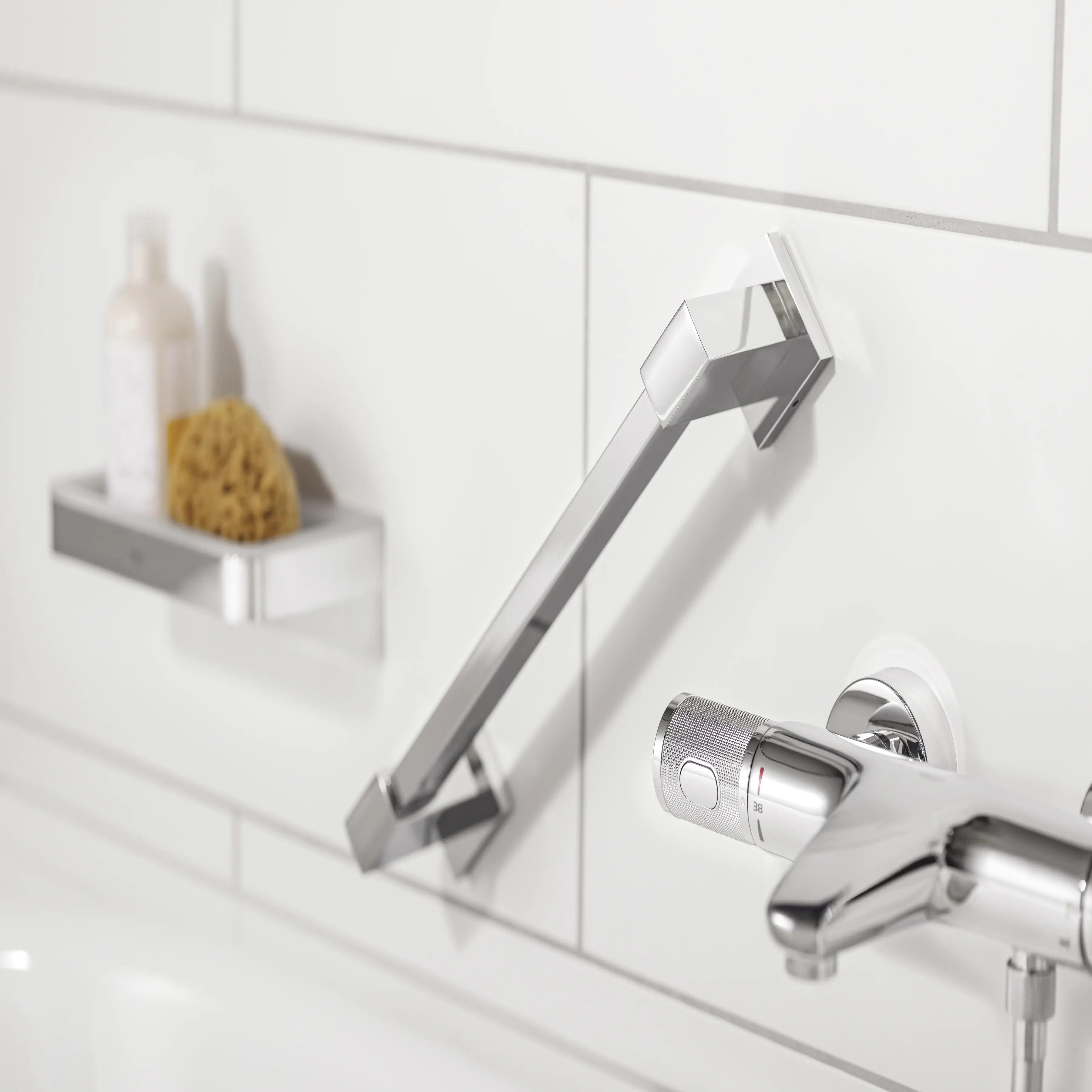 Grohe Start Cube Wannengriff mit langlebiger Oberfläche chrom Grohe Start Cube Wannengriff mit langlebiger Oberfläche chrom