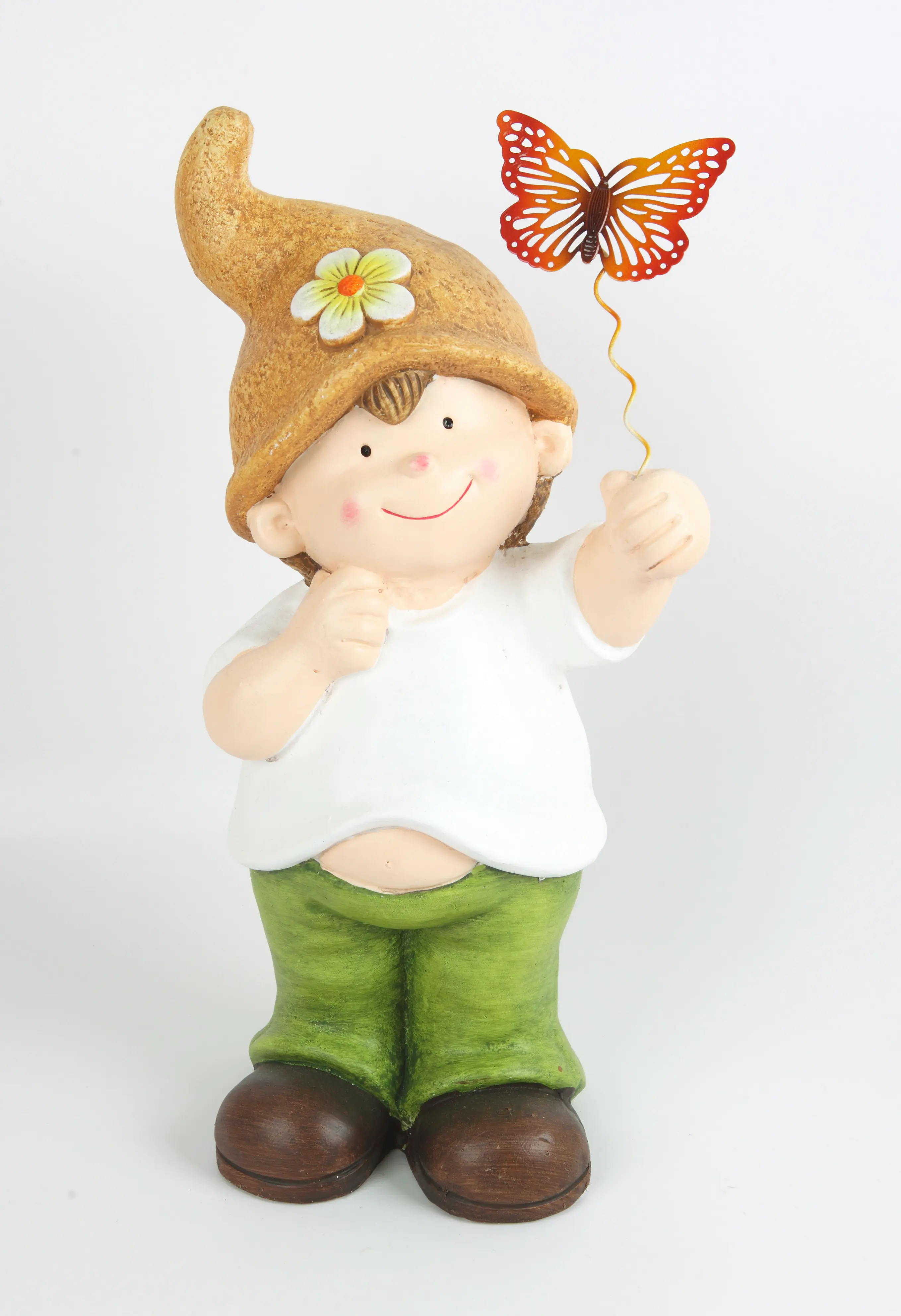 TrendLine Dekofigur Magnesia Junge mit Schmetterling 42 x 15 x 20 cm