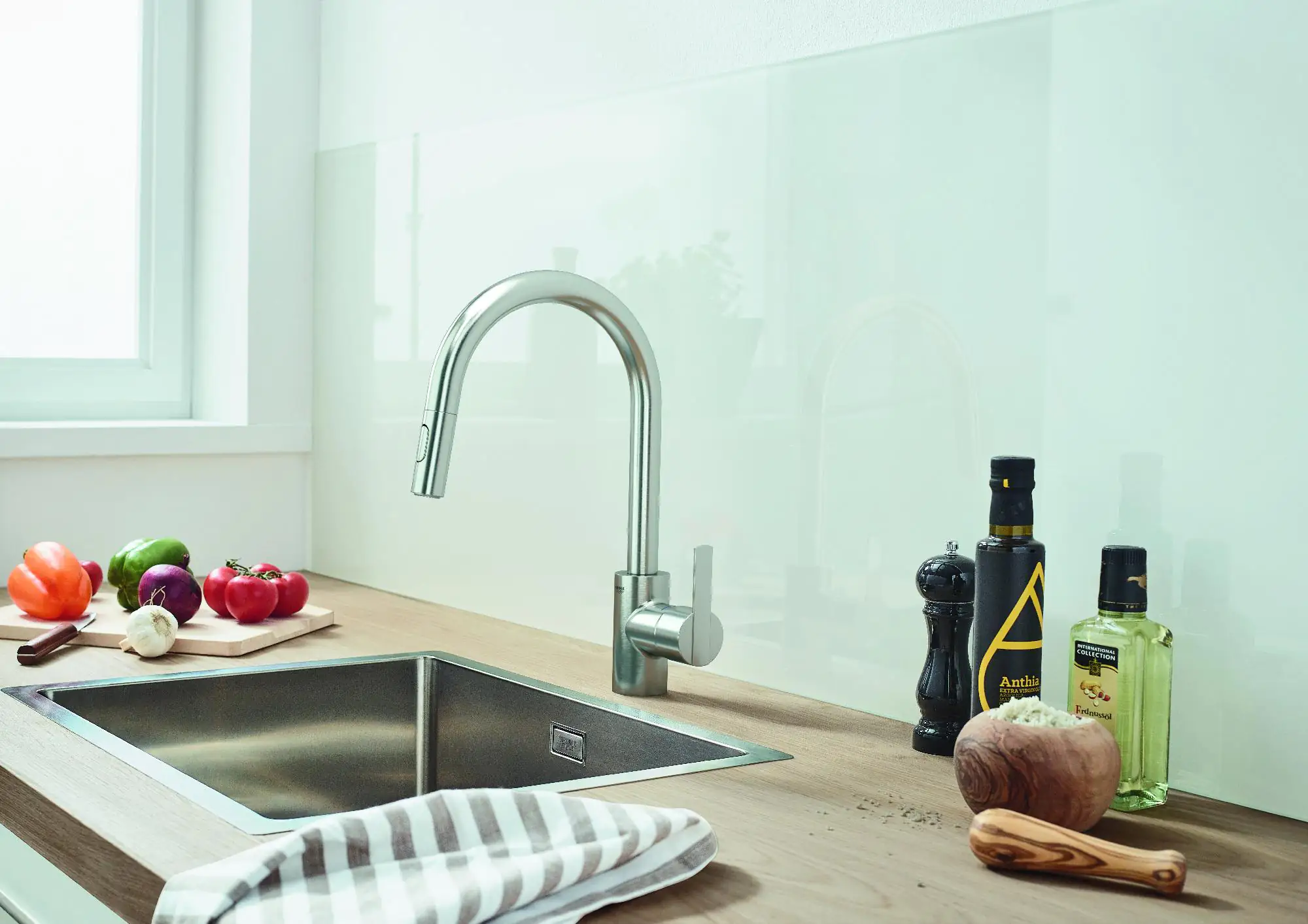 Grohe Spültischarmatur Feel supersteel, mit Handbrause