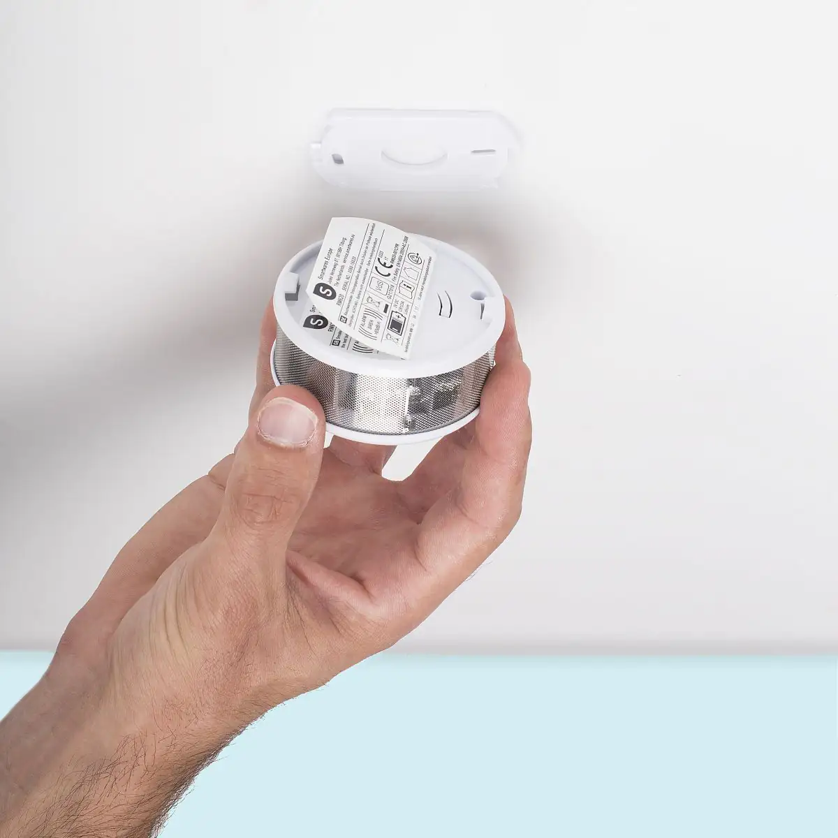 Smartwares Mini-Rauchwarnmelder Ø 70 mm, bis zu 10 Jahre Batterielaufzeit Smartwares Mini-Rauchwarnmelder Ø 70 mm, bis zu 10 Jahre Batterielaufzeit