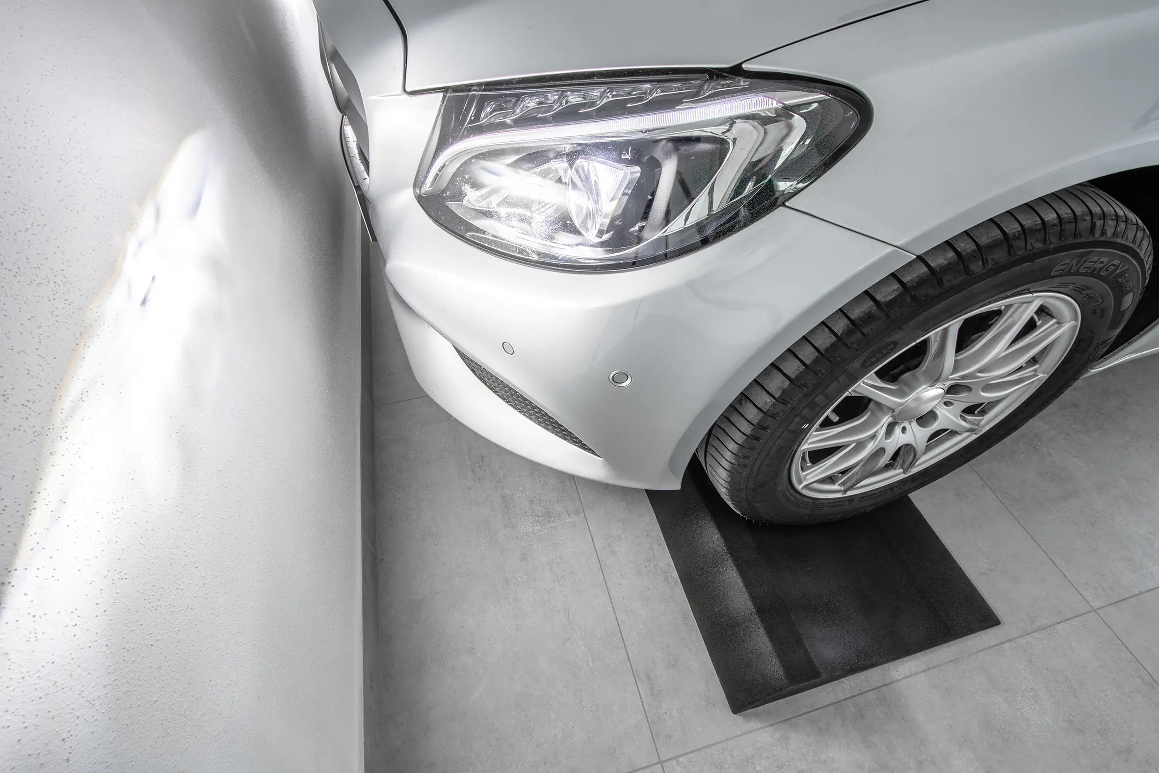 Radstopp 500 x 500 x 120 mm, schwarz