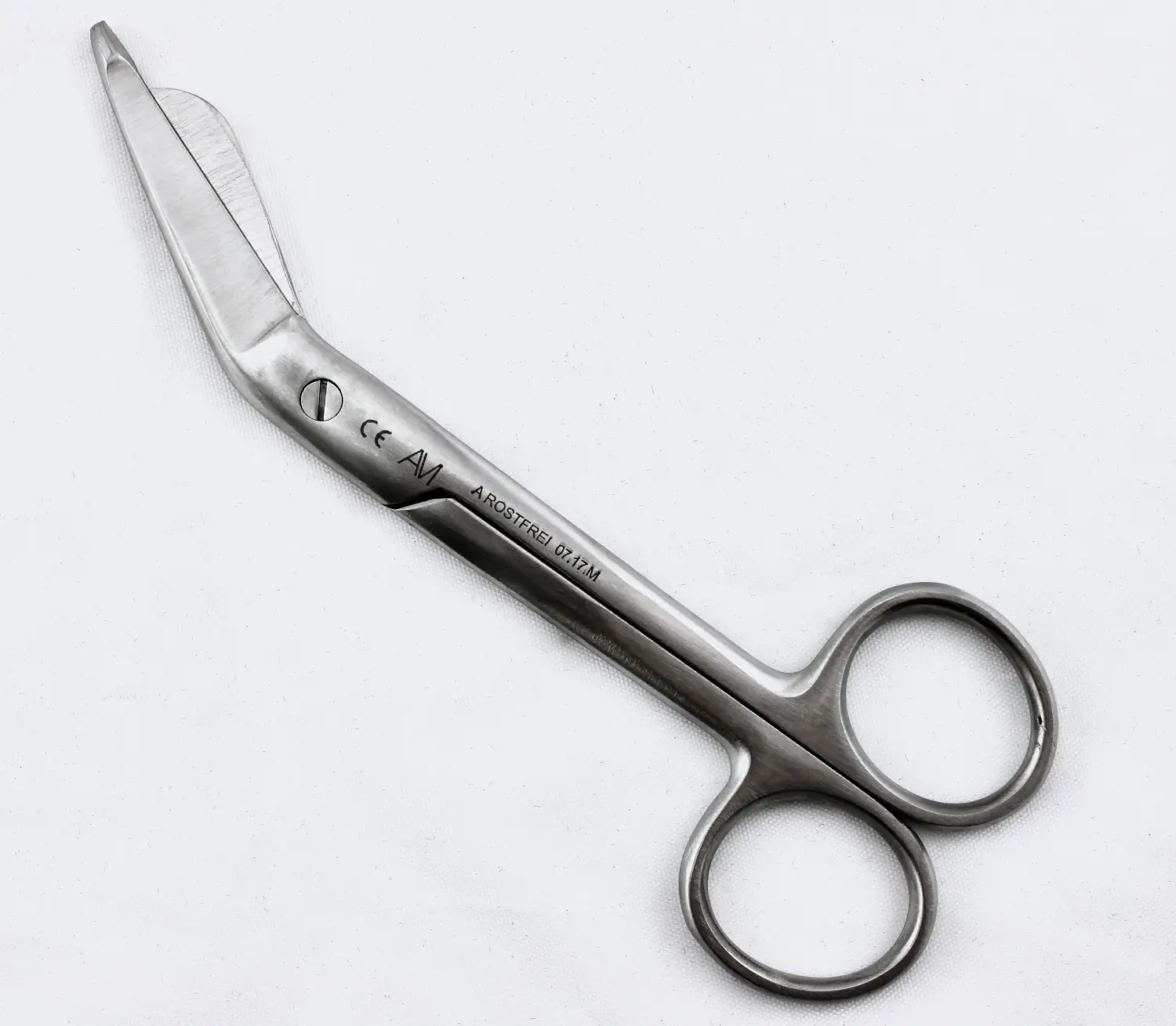 Leina Verbandschere 14,5 cm Leina Verbandschere 14,5 cm