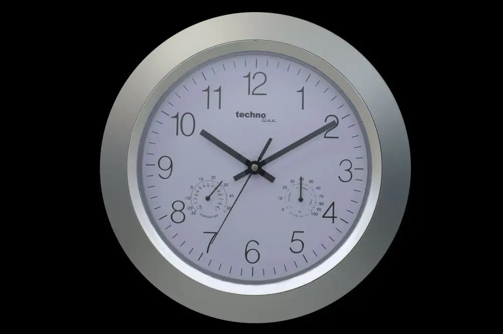 Technoline Wanduhr WT 7940 Ø 33 cm Technoline Wanduhr WT 7940 Ø 33 cm