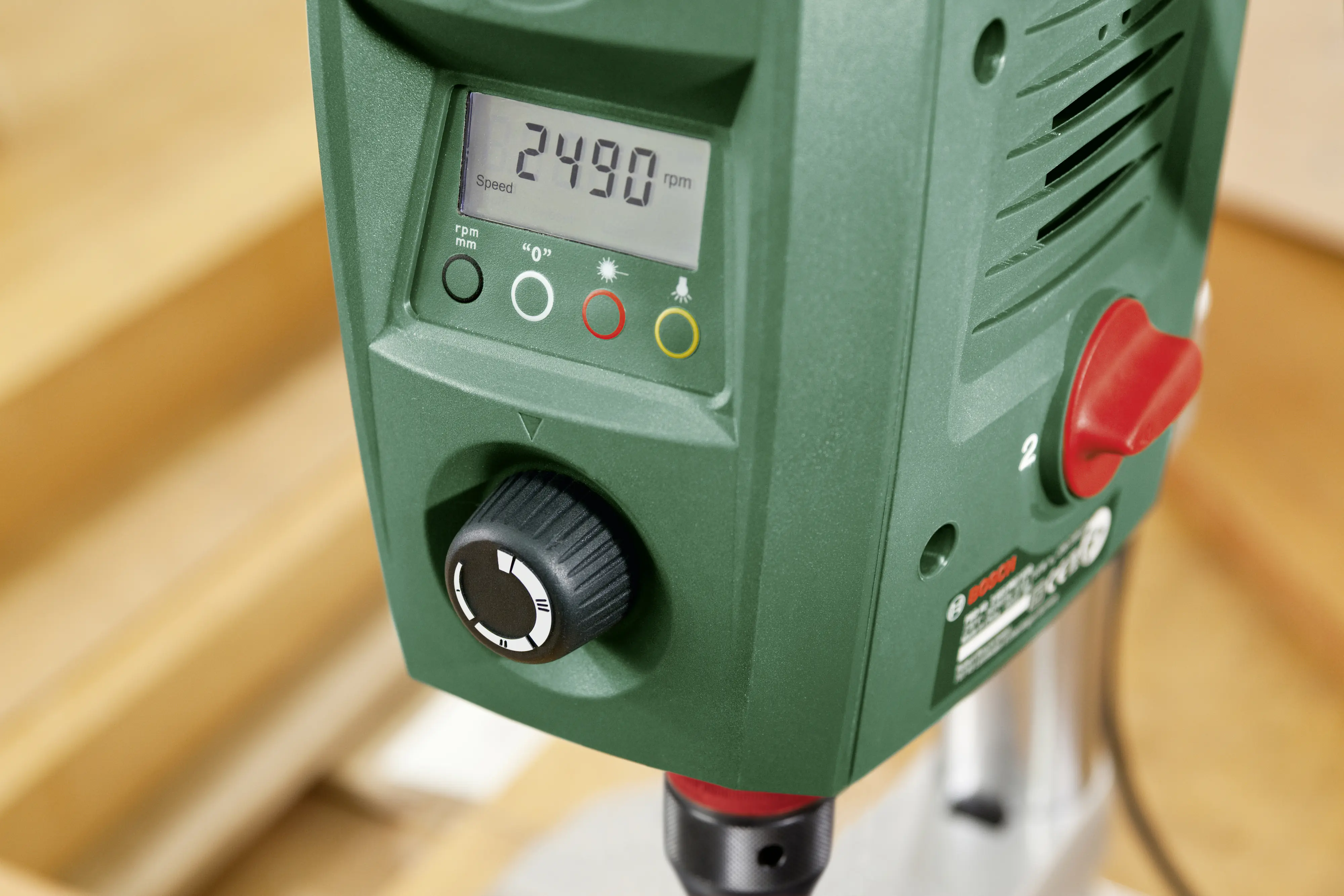 Bosch Tischbohrmaschine PBD 40 710 W