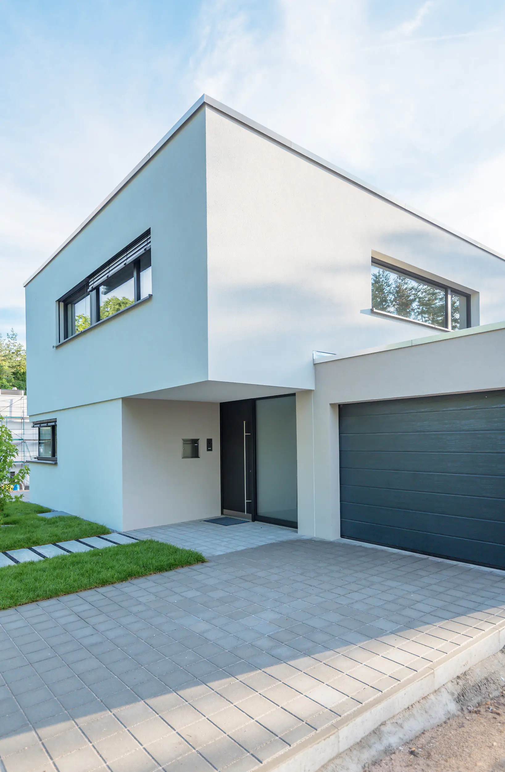 4001044235676_01 Primaster Fassadenweiß 10 L weiß