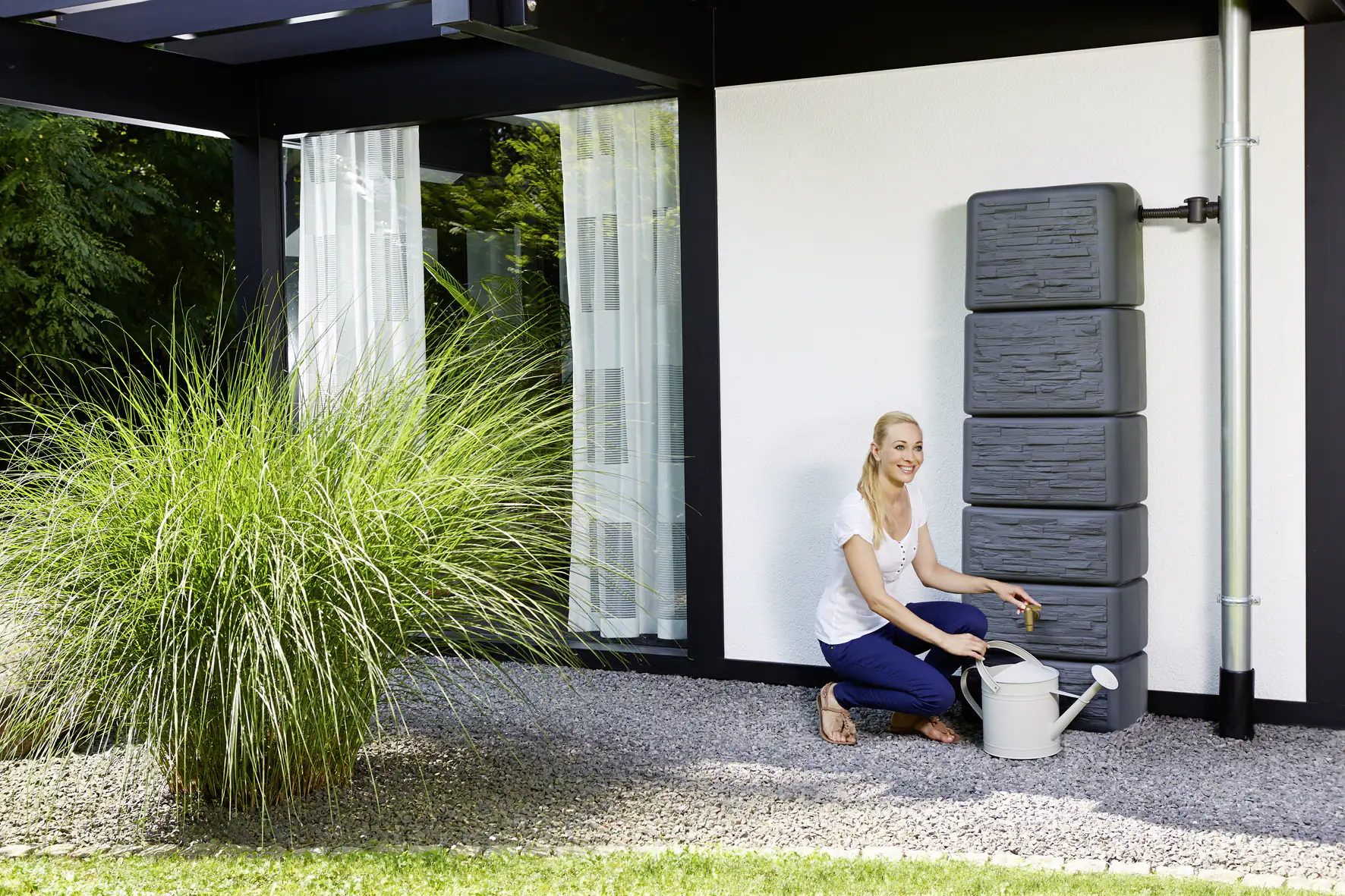 4rain Regenwasser-Wandtank Slim graphitgrau 500 L 4rain Regenwasser-Wandtank Slim graphitgrau 500 L