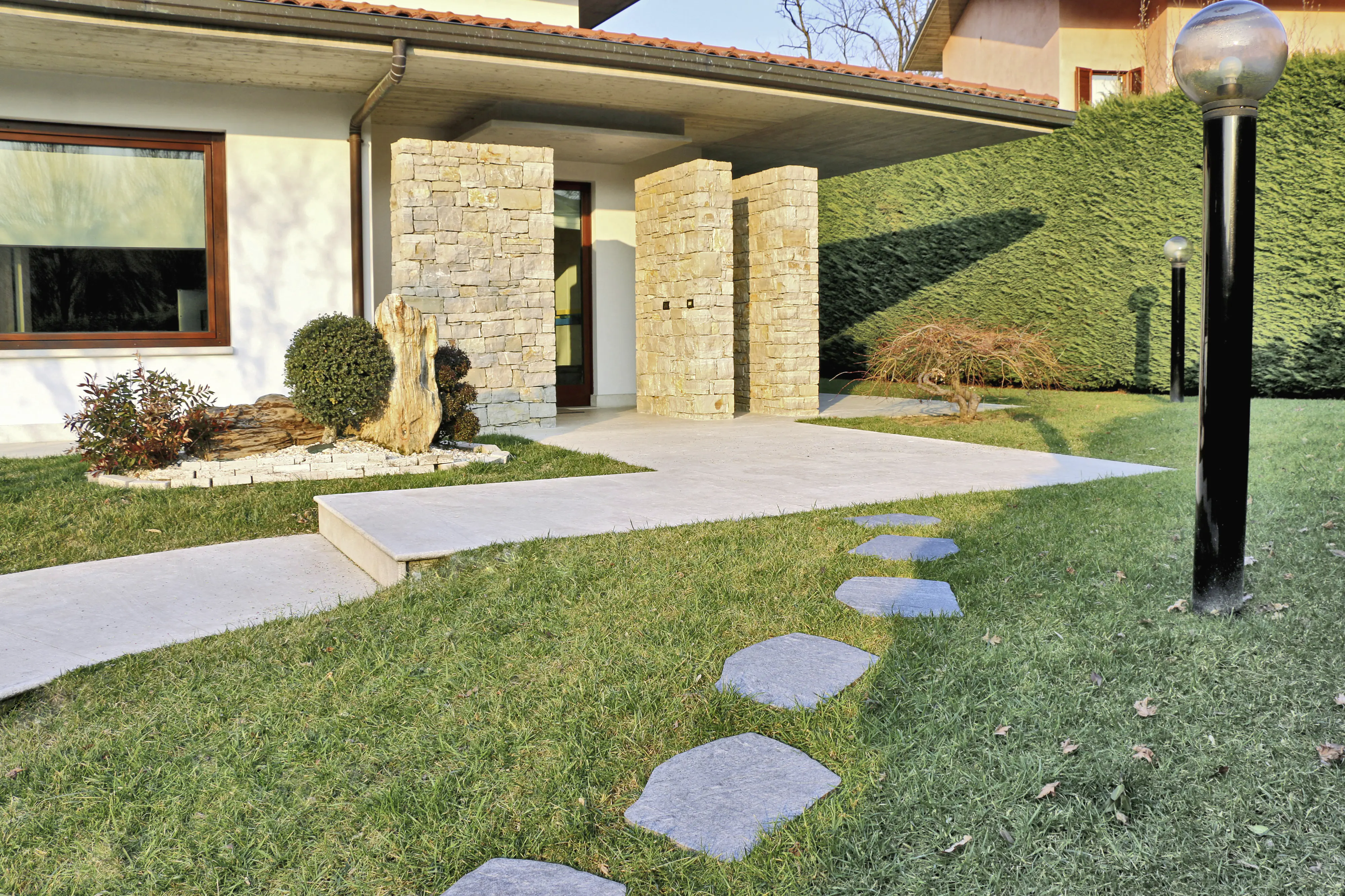 Trittstein Stone Gres 42 x 36 cm grau