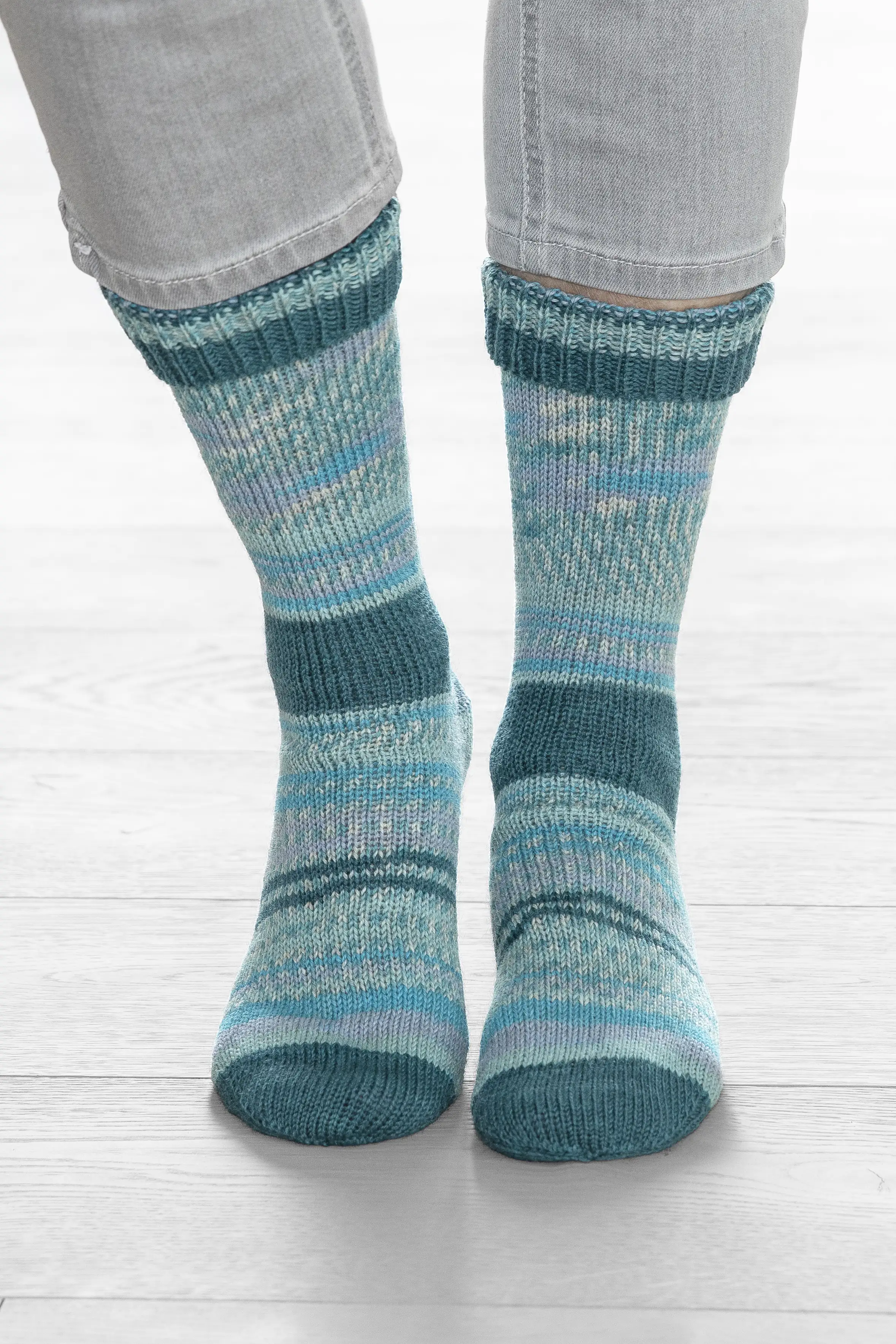 Gründl Sockenwolle Hot Socks Simila 100 g grün-mint-blau-flieder-lindgrün