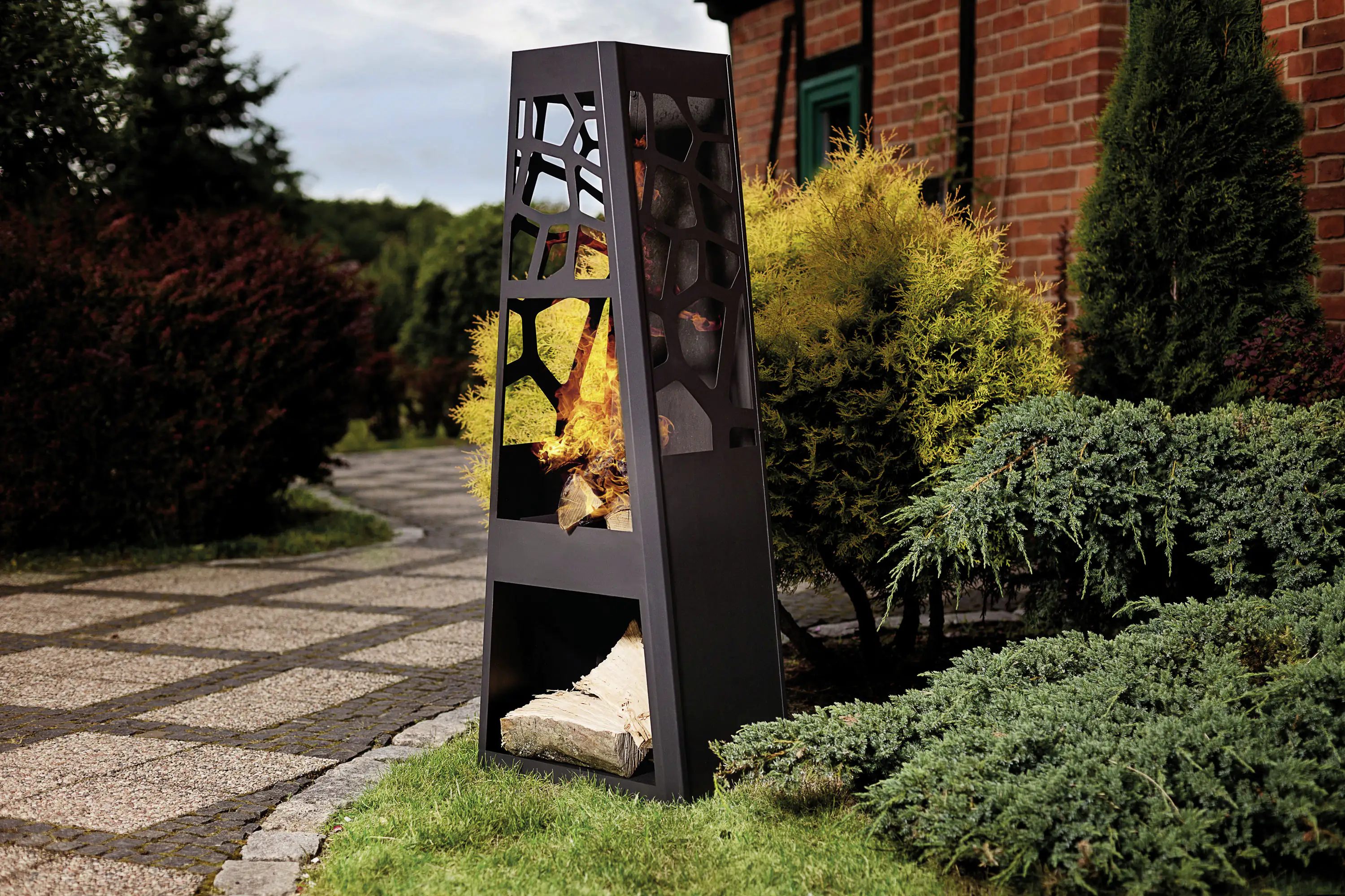 4042085354247_3169516 Dobar Metall-Gartenkamin mit Stauraum schwarz 48 x 30,5 x 124 cm