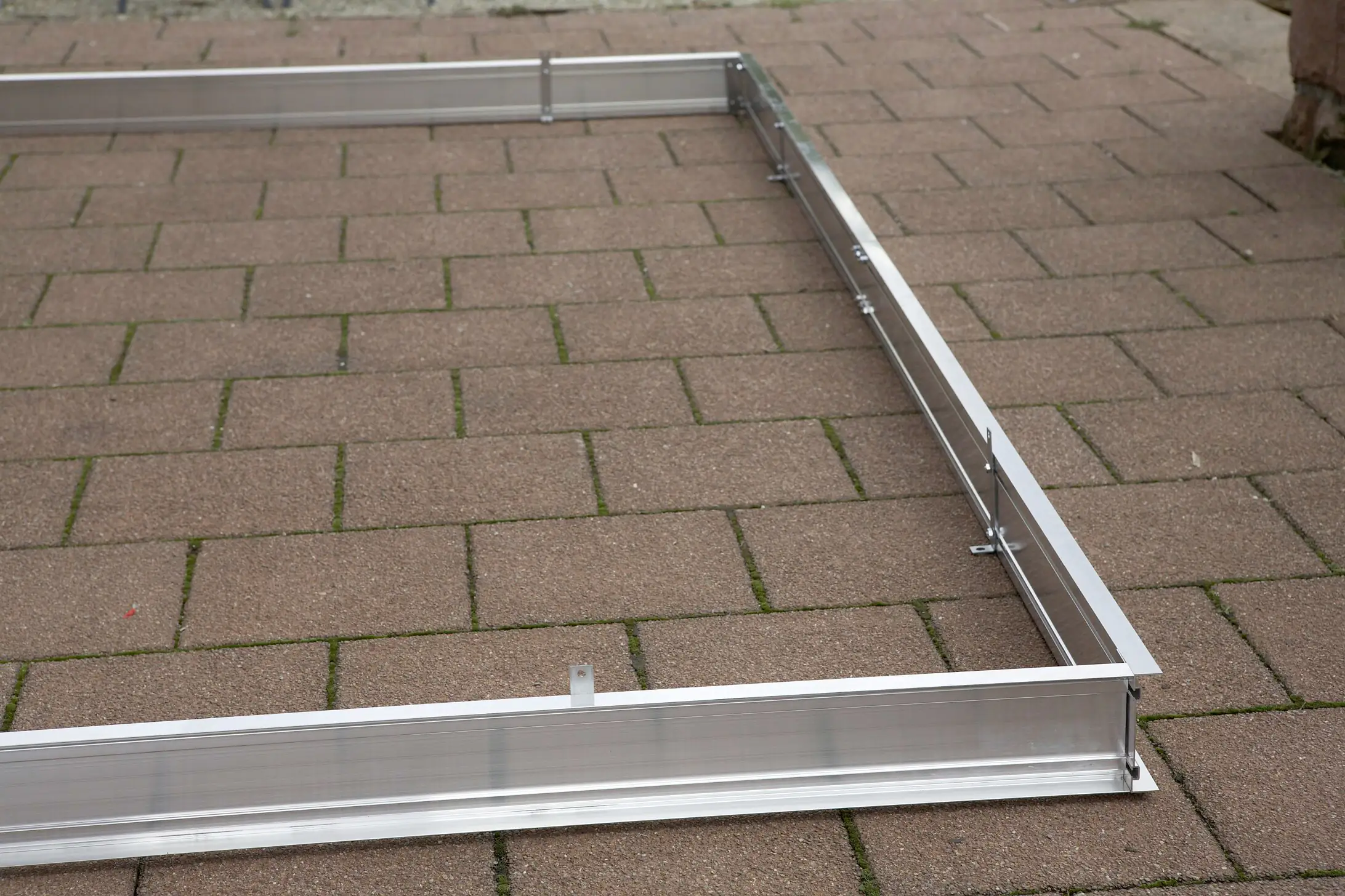 4003412062402 Gutta Fundamentrahmen F6 Aluminium 448 x 230 cm