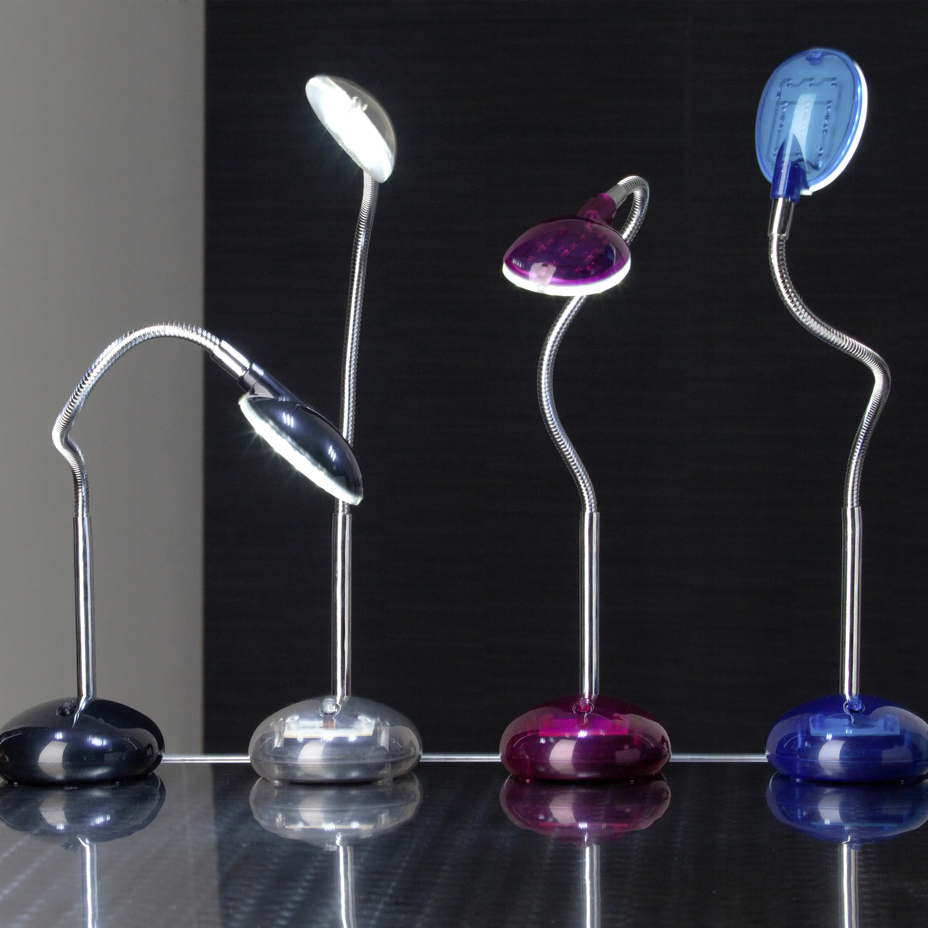 Brilliant LED Tischleuchte Timmi 32 cm 1,5 W, kaltweiß