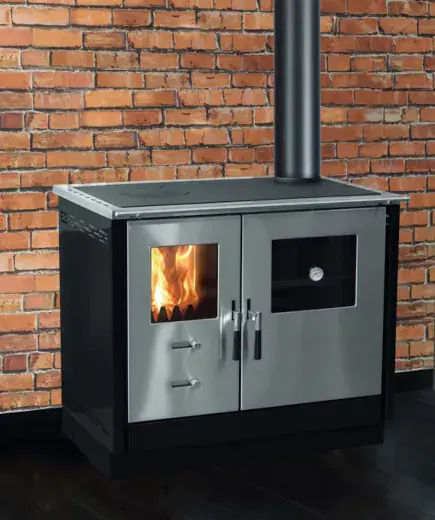 Firefix Küchenherd MAAS Stahlverkleidung schwarz mit einer Edelstahlfront 83 kW