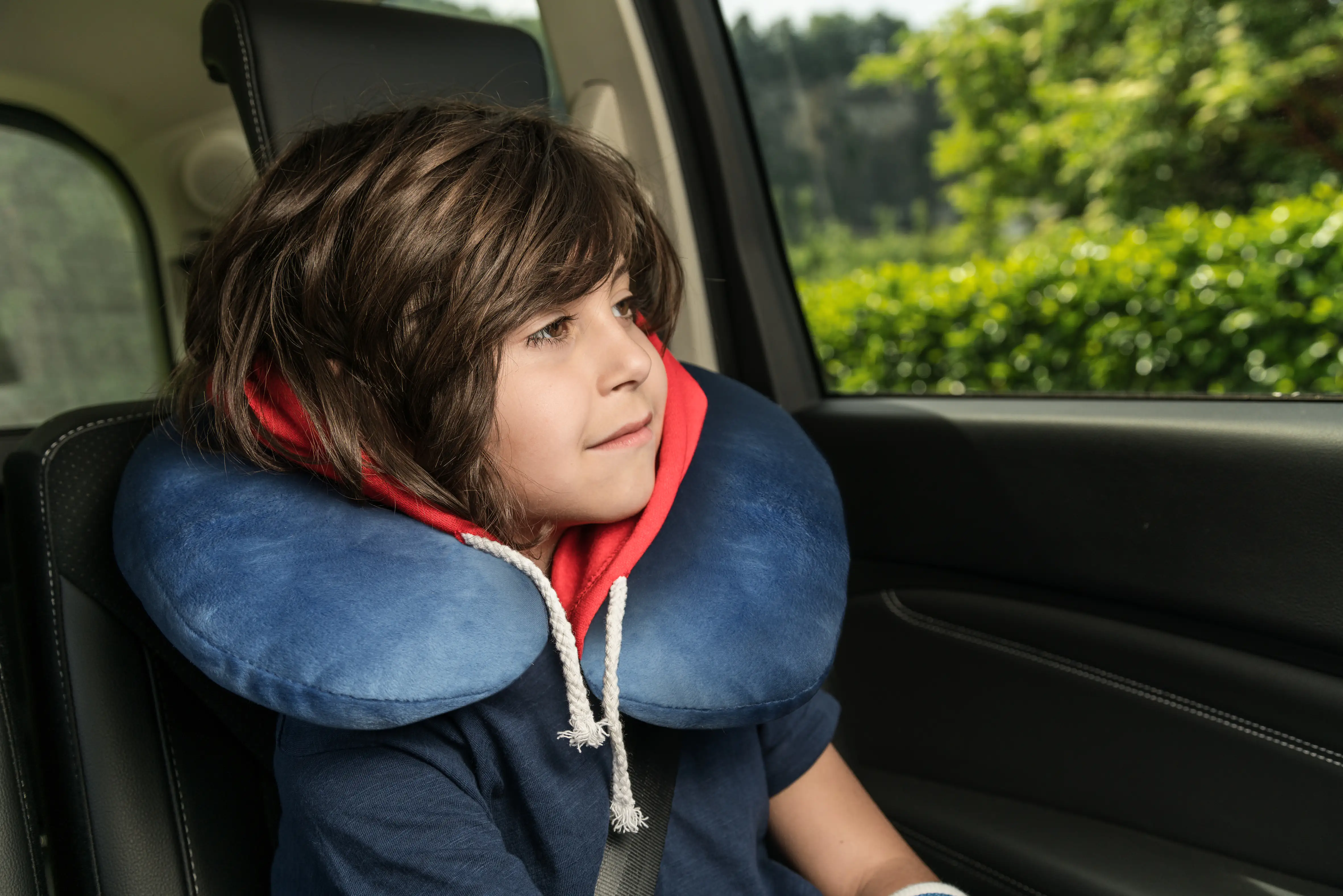 9001778261823_004 Walser Kapuzen Nackenrolle Graffiti blau 1-teilig