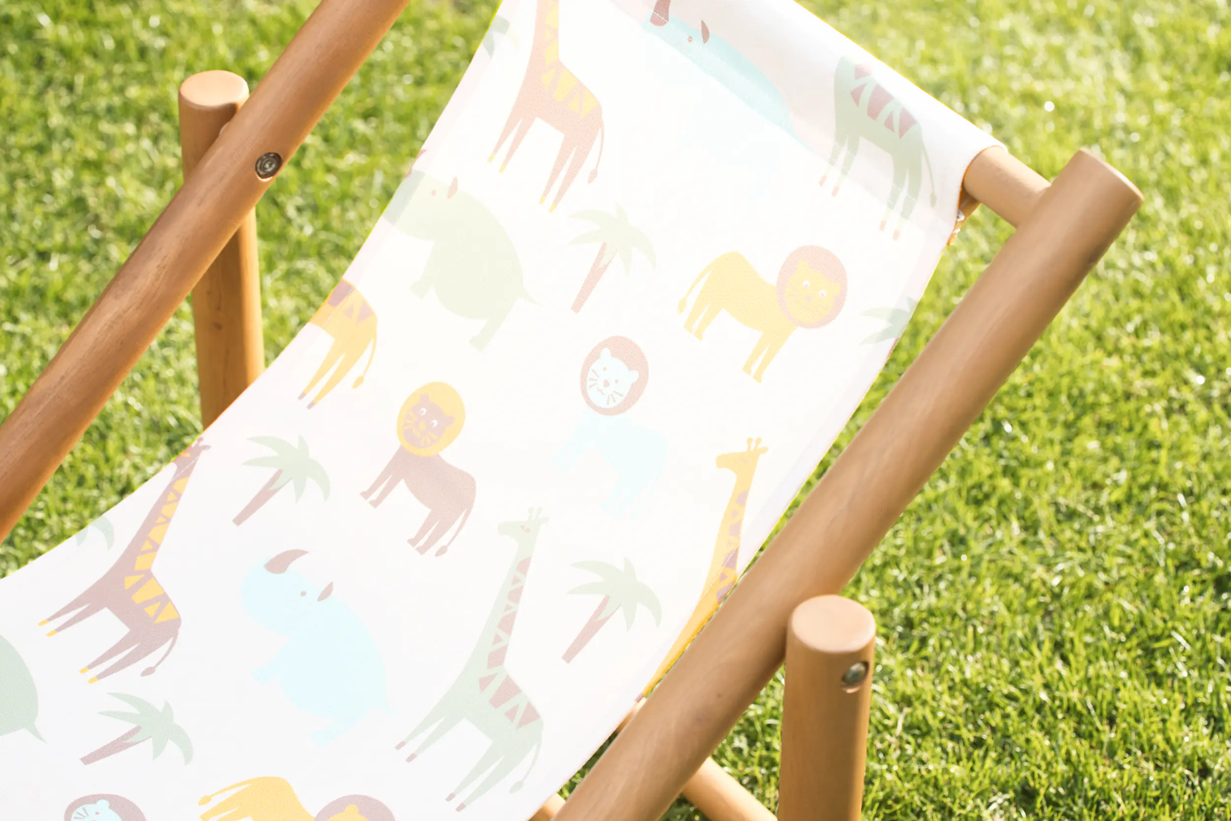 Primaster Liegestuhl für Kinder Leni klappbar bunt