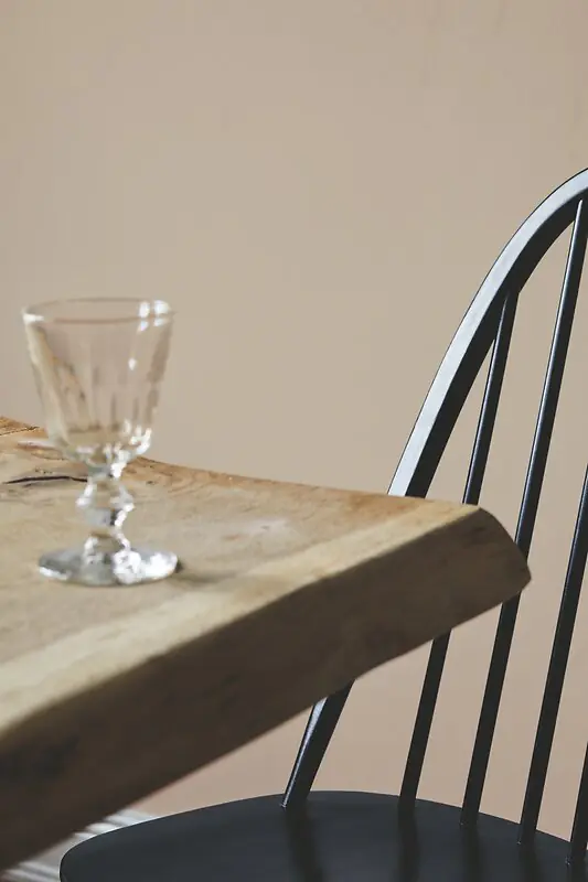 Alpina Feine Farben Wandfarbe No. 35 Wiege des Aromas - erlesenes graubeige 2,5 L