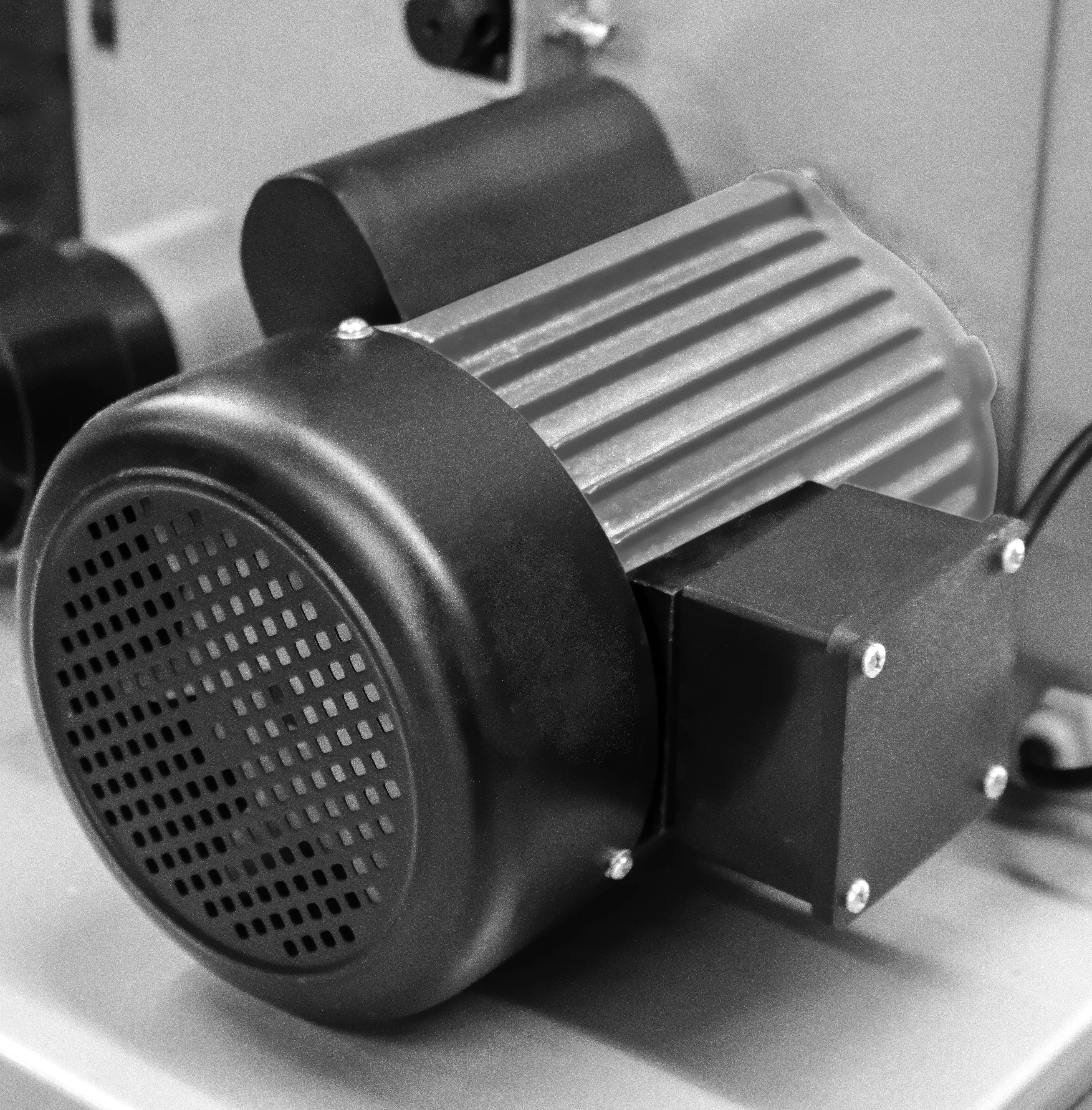 Güde Bandsäge GBS 305 UG 750 W 230 V 2320 mm Güde Bandsäge GBS 305 UG 750 W 230 V 2320 mm