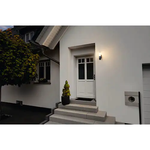 Ledvance Kameraleuchte Smart+ WiFi Wall Control 16 W, 900 lm, 3000K, Sensor, Audio Ledvance Kameraleuchte Smart+ WiFi Wall Control 16 W, 900 lm, 3000K, Sensor, Audio