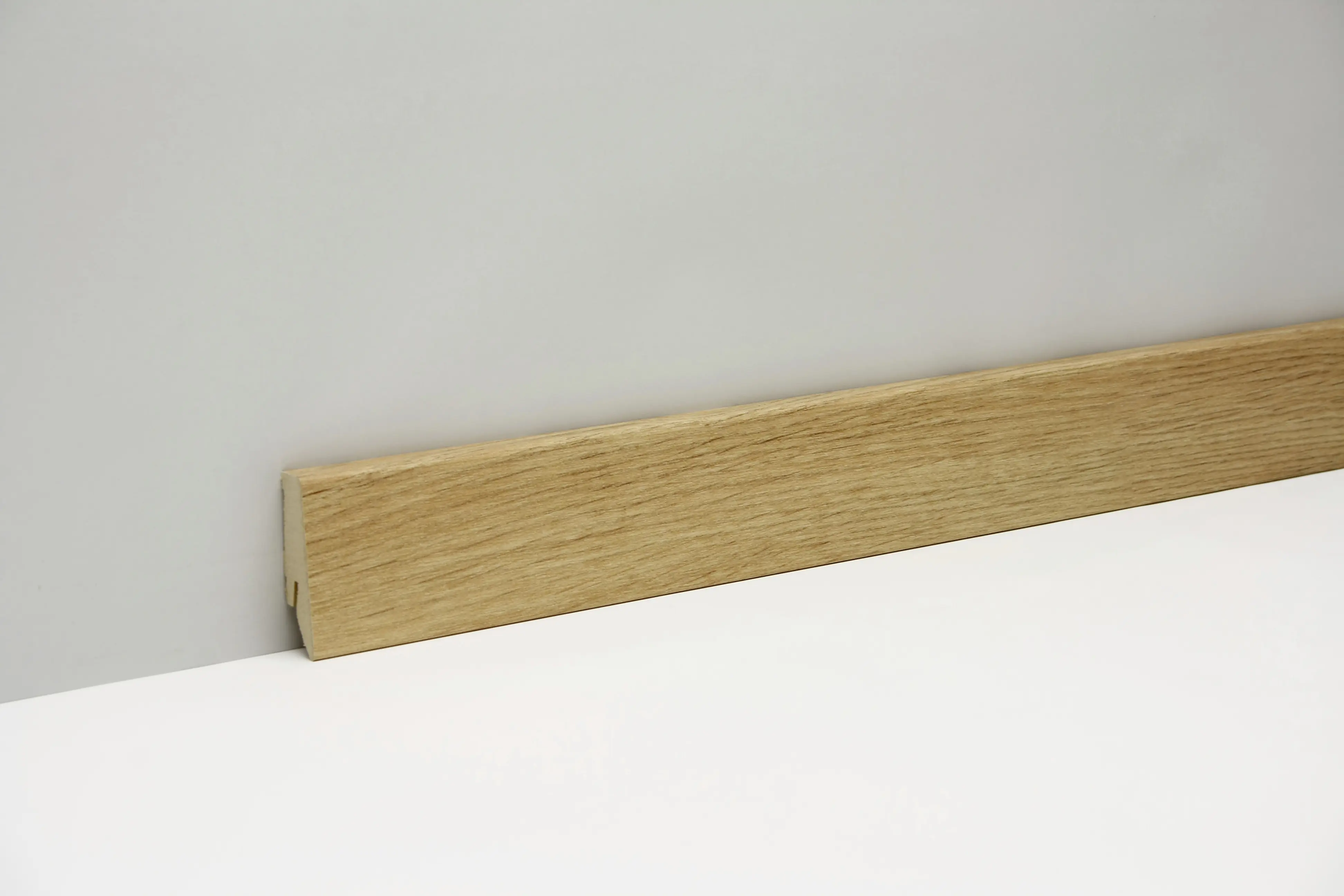 Classen Clip-Fußleiste 240 cm 58 x 19 mm Eiche natur