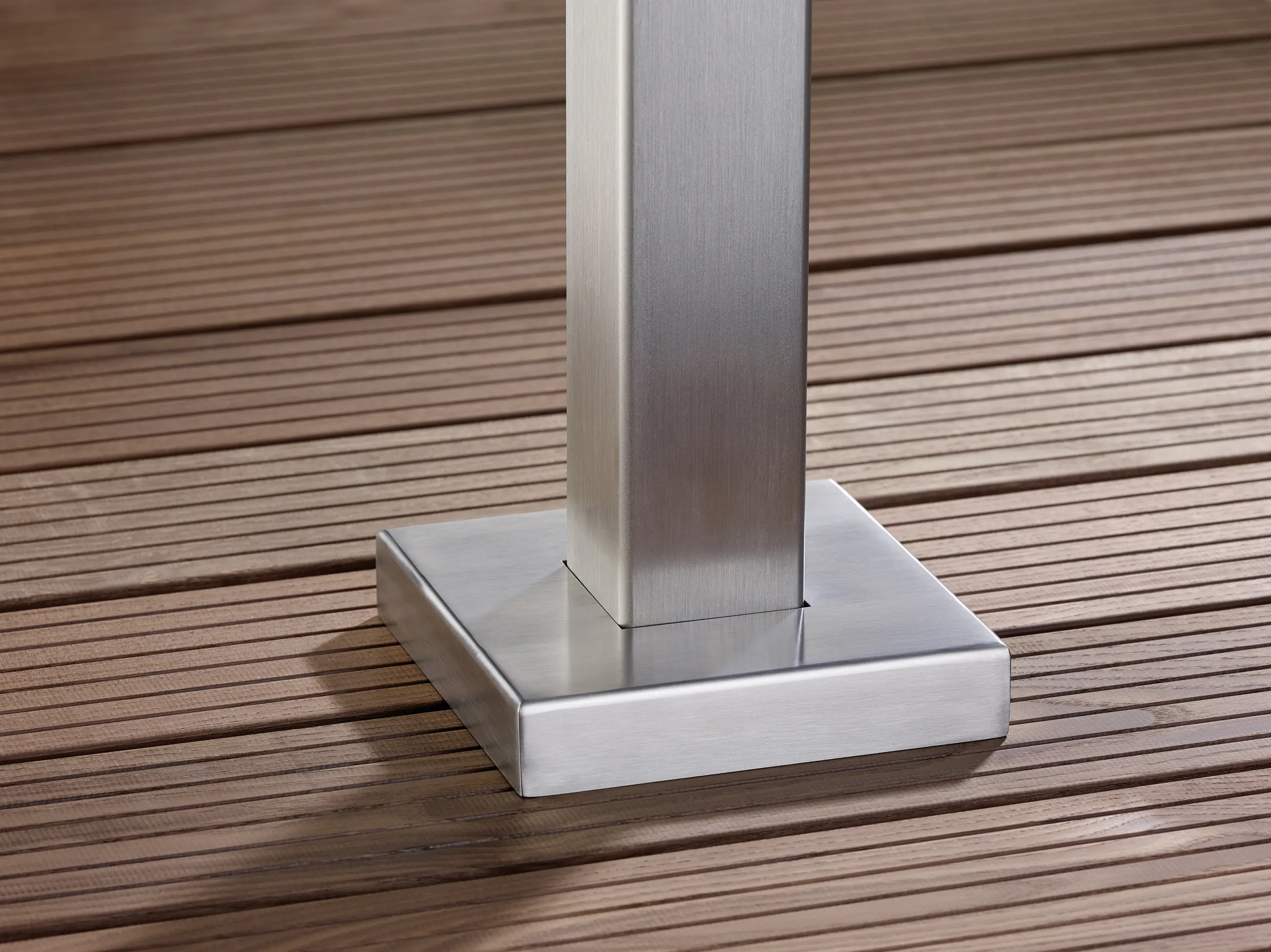 Ambiente Edelstahl Abdeckkappe unten B x H: 15,5 cm x 15,5 cm, 30 mm stark