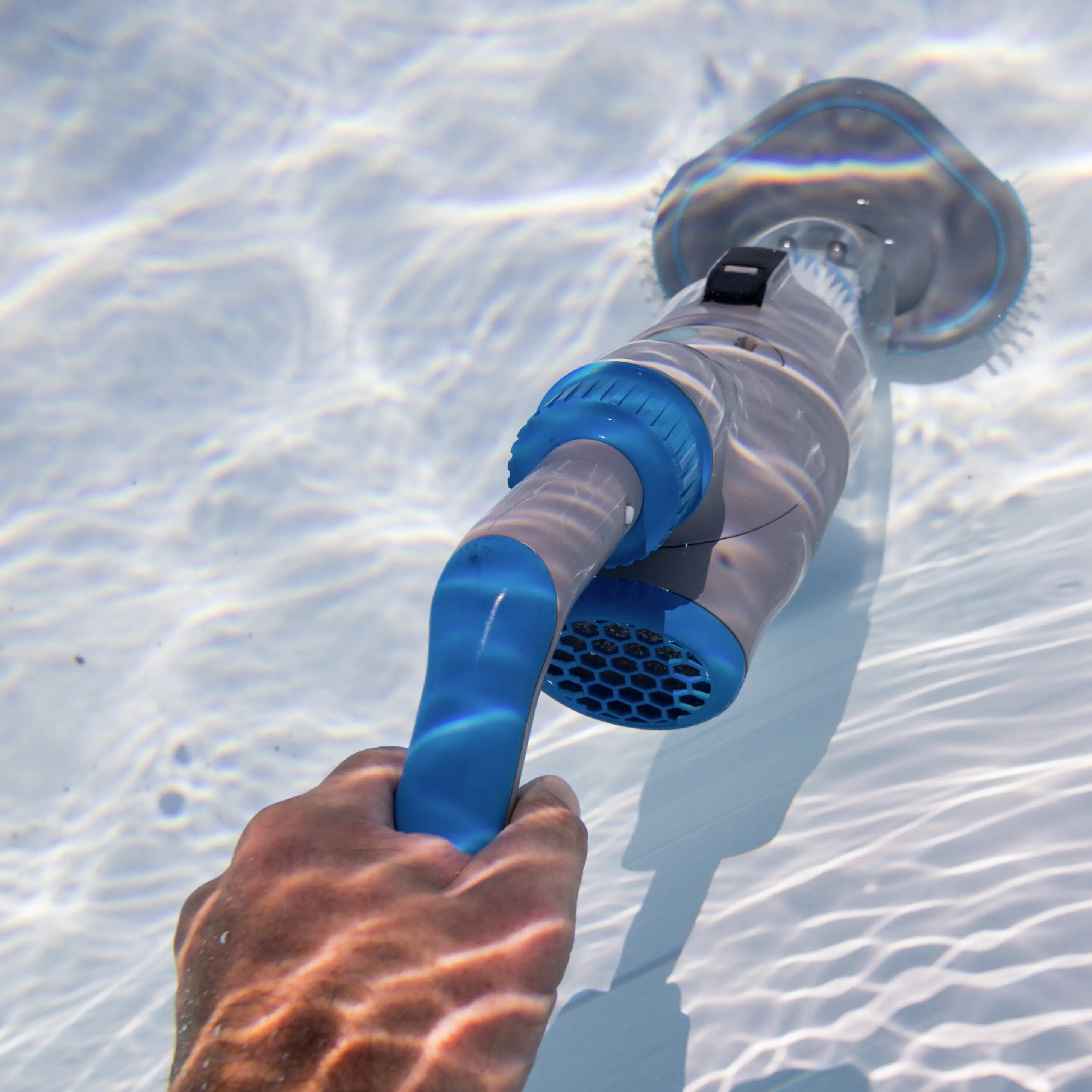 Gre Elektrischer Reiniger für Einbau und Aufstellbecken 84,5 x 30 x 21 cm