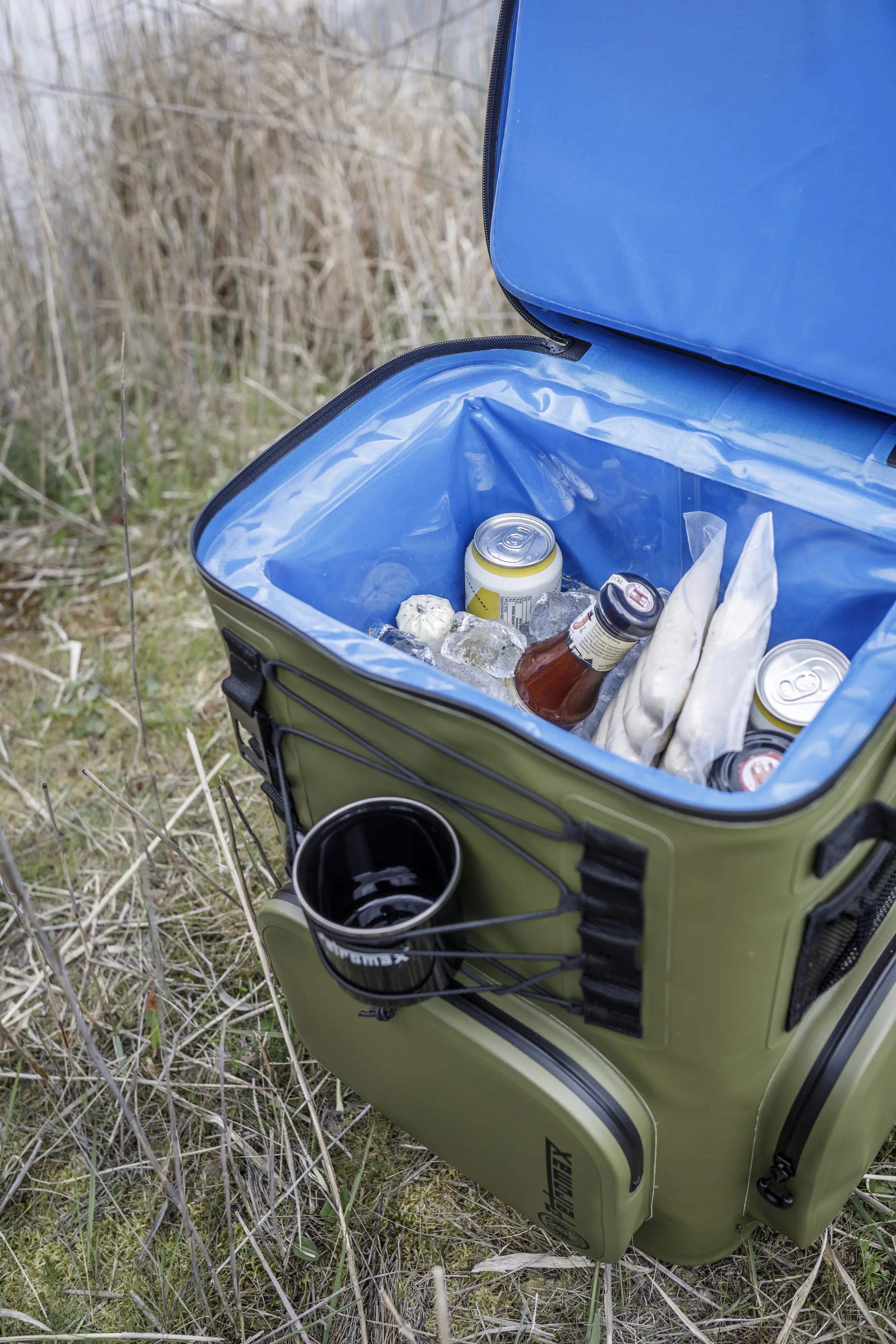 Petromax Kühlrucksack 27 Liter 54,5 x 44,5 x 34 cm oliv Petromax Kühlrucksack 27 Liter 54,5 x 44,5 x 34 cm oliv