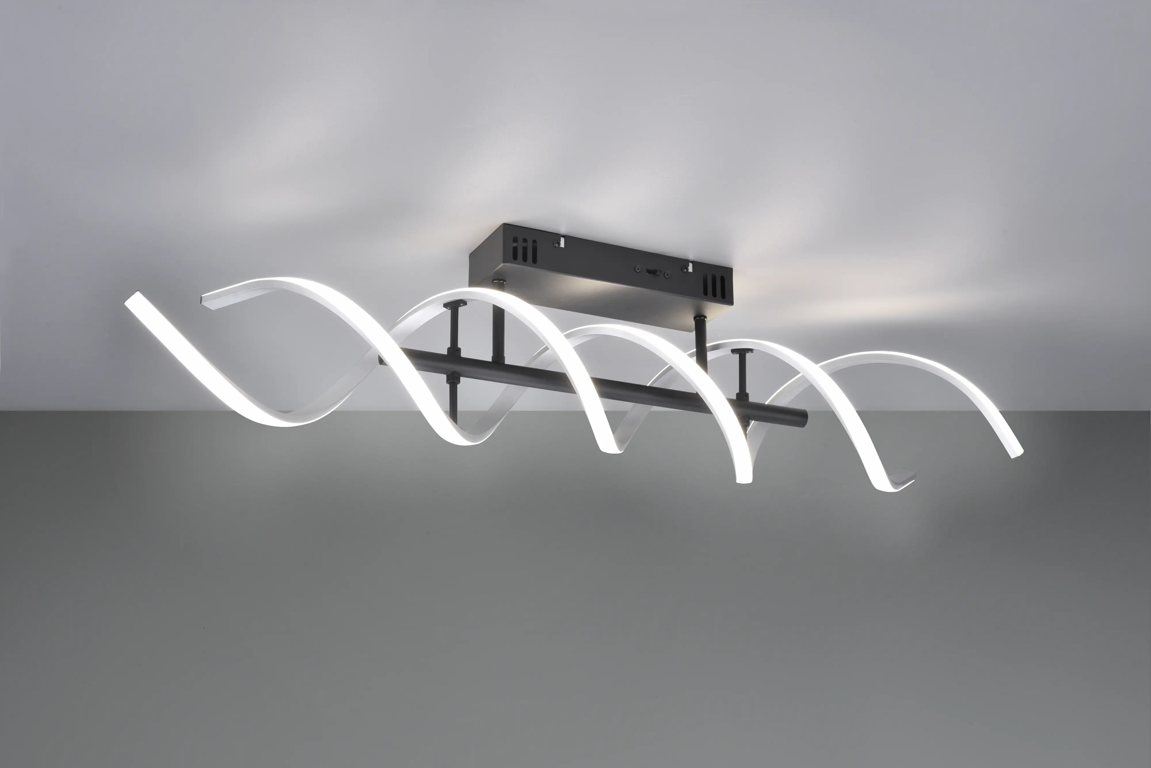 Trio LED-Deckenleuchte Sequence 20,5 x 90 cm warmweiß-neutralweiß aluminium gebürstet dimmbar