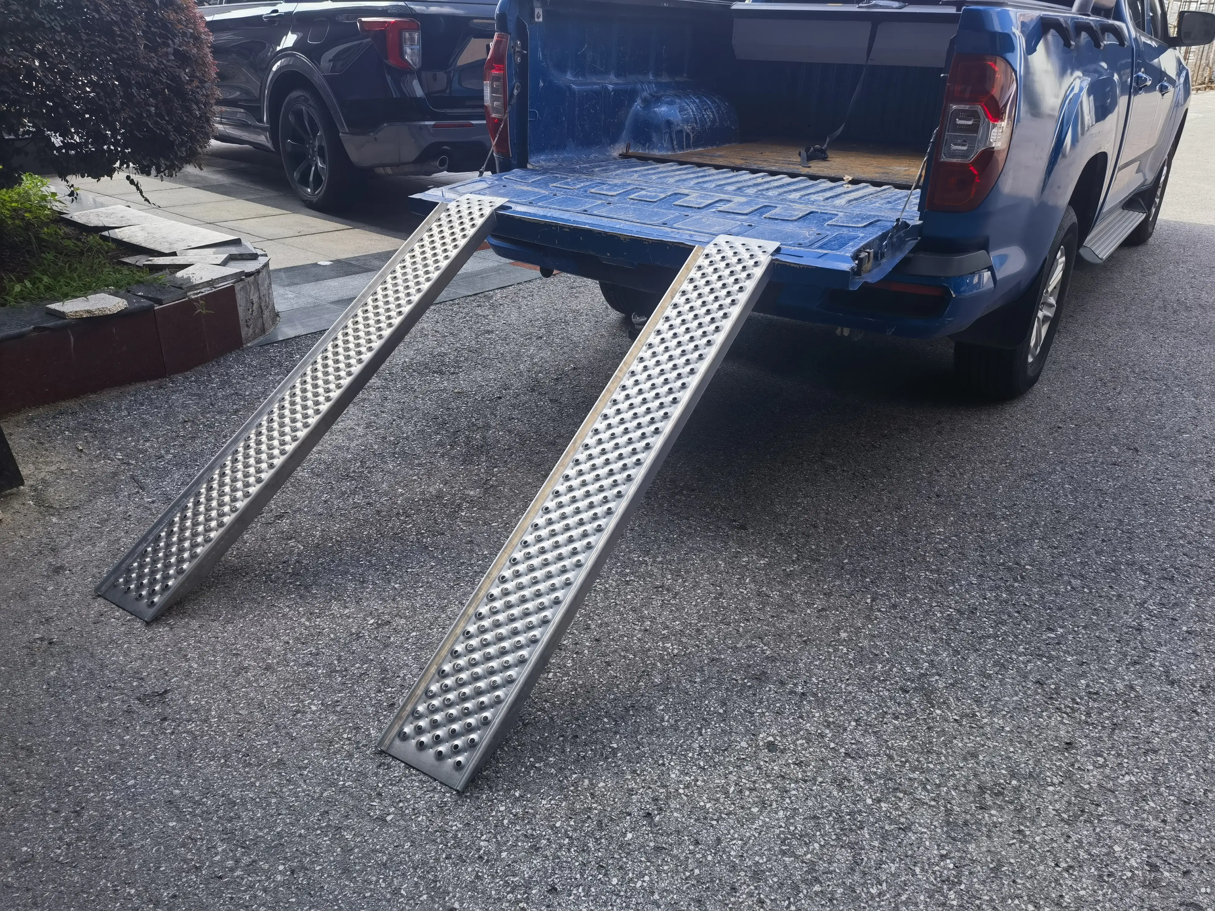 TrendLine Auffahrrampen mit Rand 2 Stück