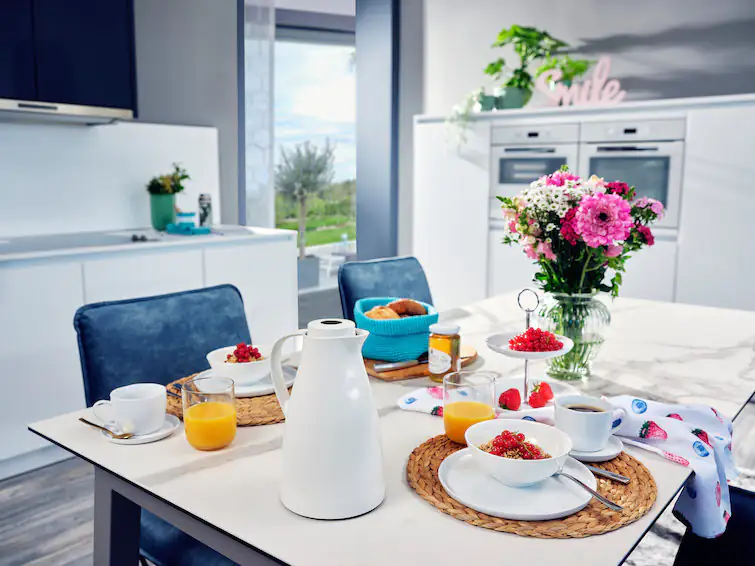 Leifheit Thermoskanne Harmonic 1 l weiß