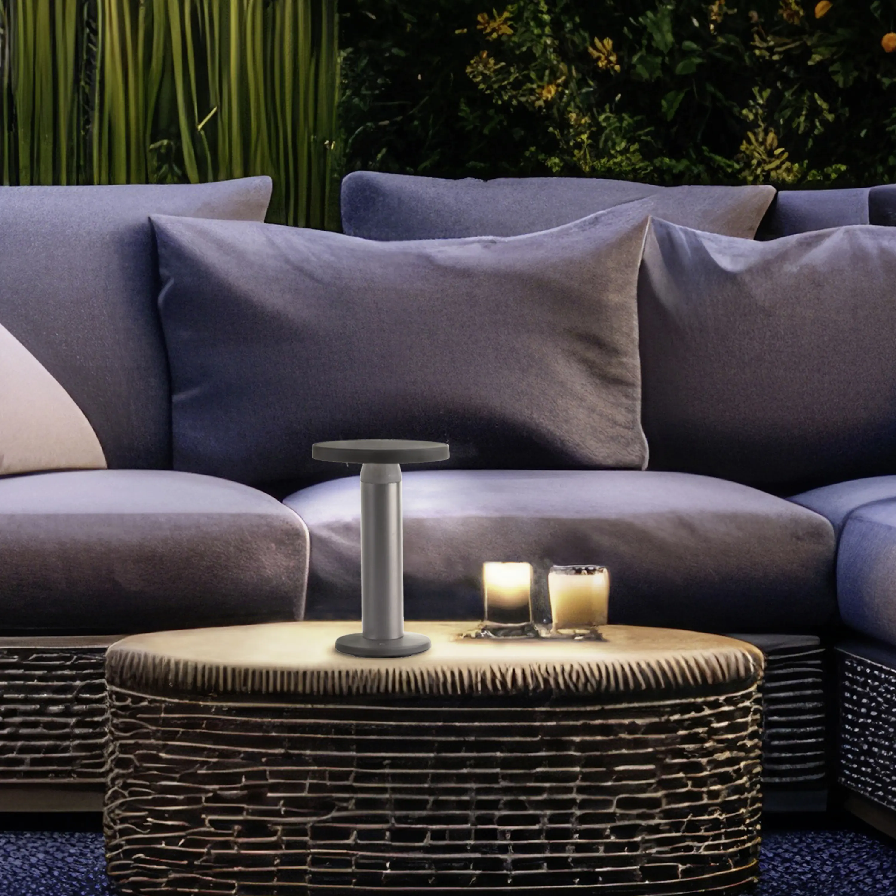 Brilliant Solar-Außentischleuchte Magua 2W neutralweiß