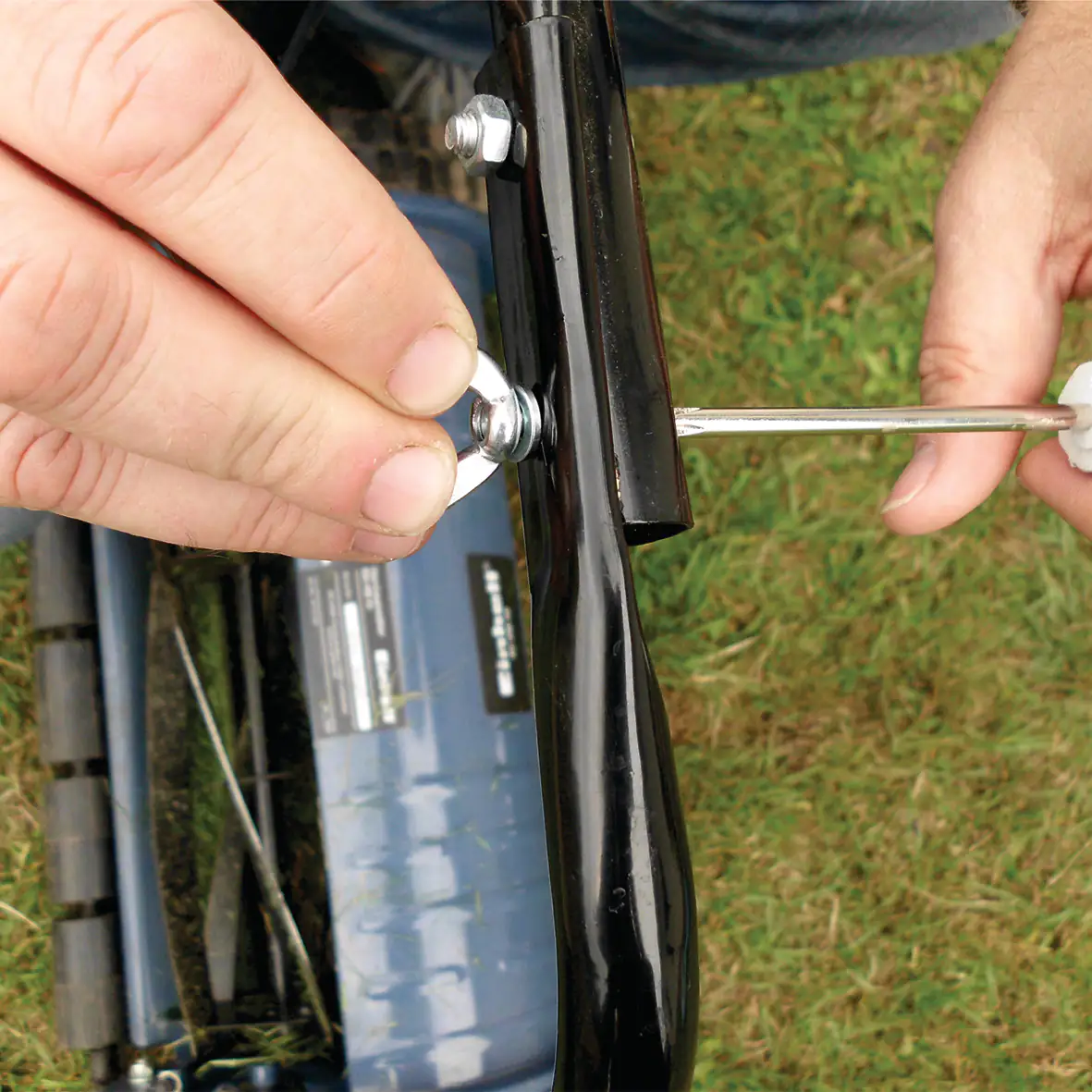 Flügelmuttern M4, 30 Stück