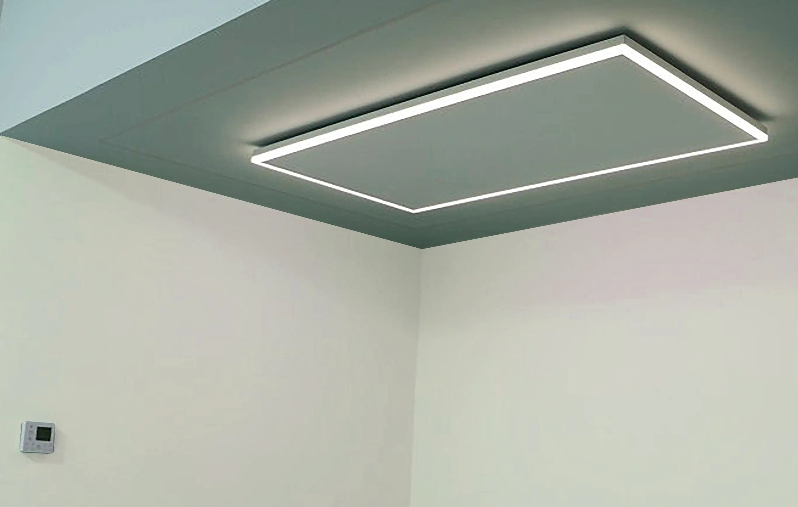 Infrarot Deckenheizkörper mit LED Licht 65x x 63 cm, weiß, 400 Watt