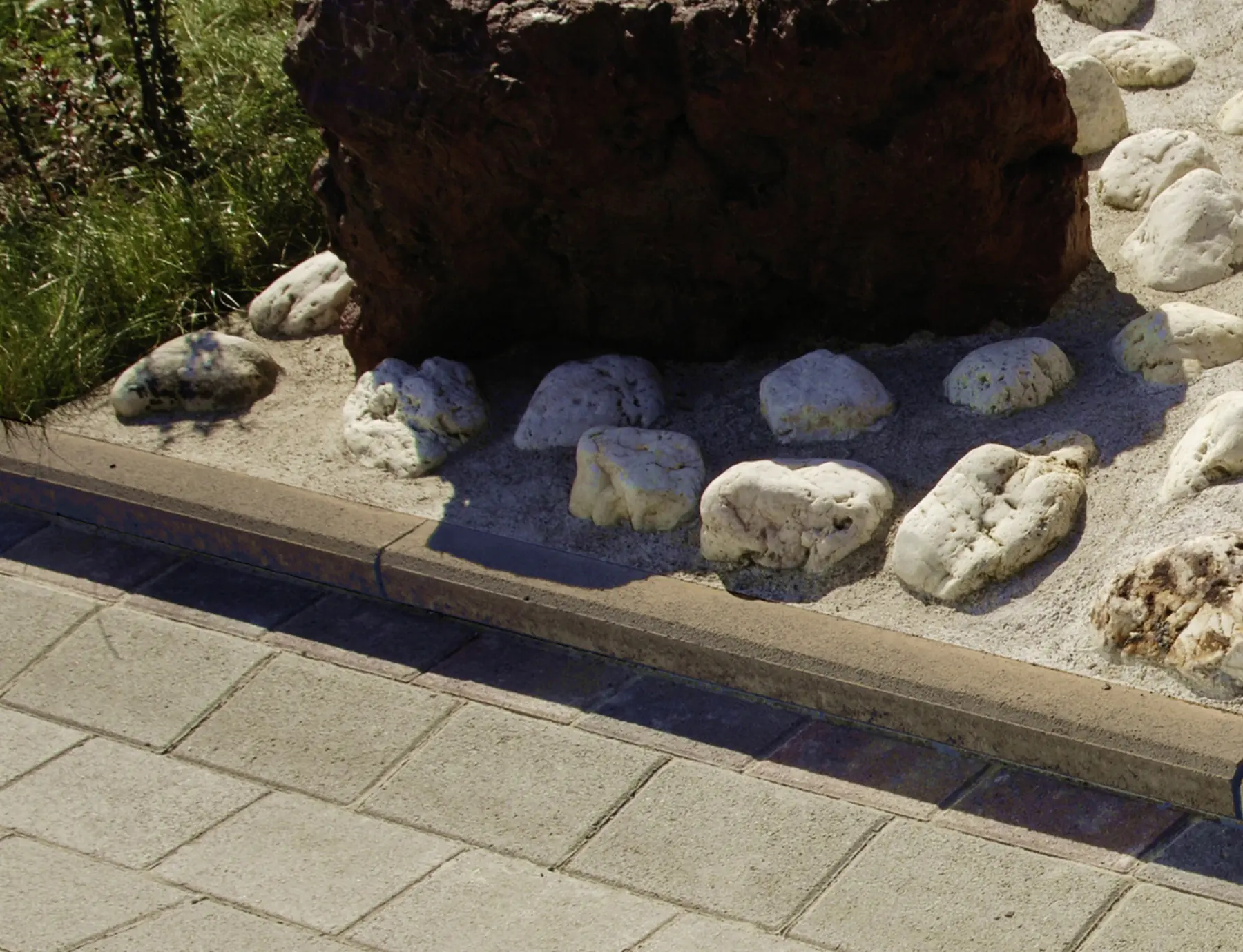 Kann Tiefbordstein 100 x 20 x 8 cm braun Kann Tiefbordstein 100 x 20 x 8 cm braun