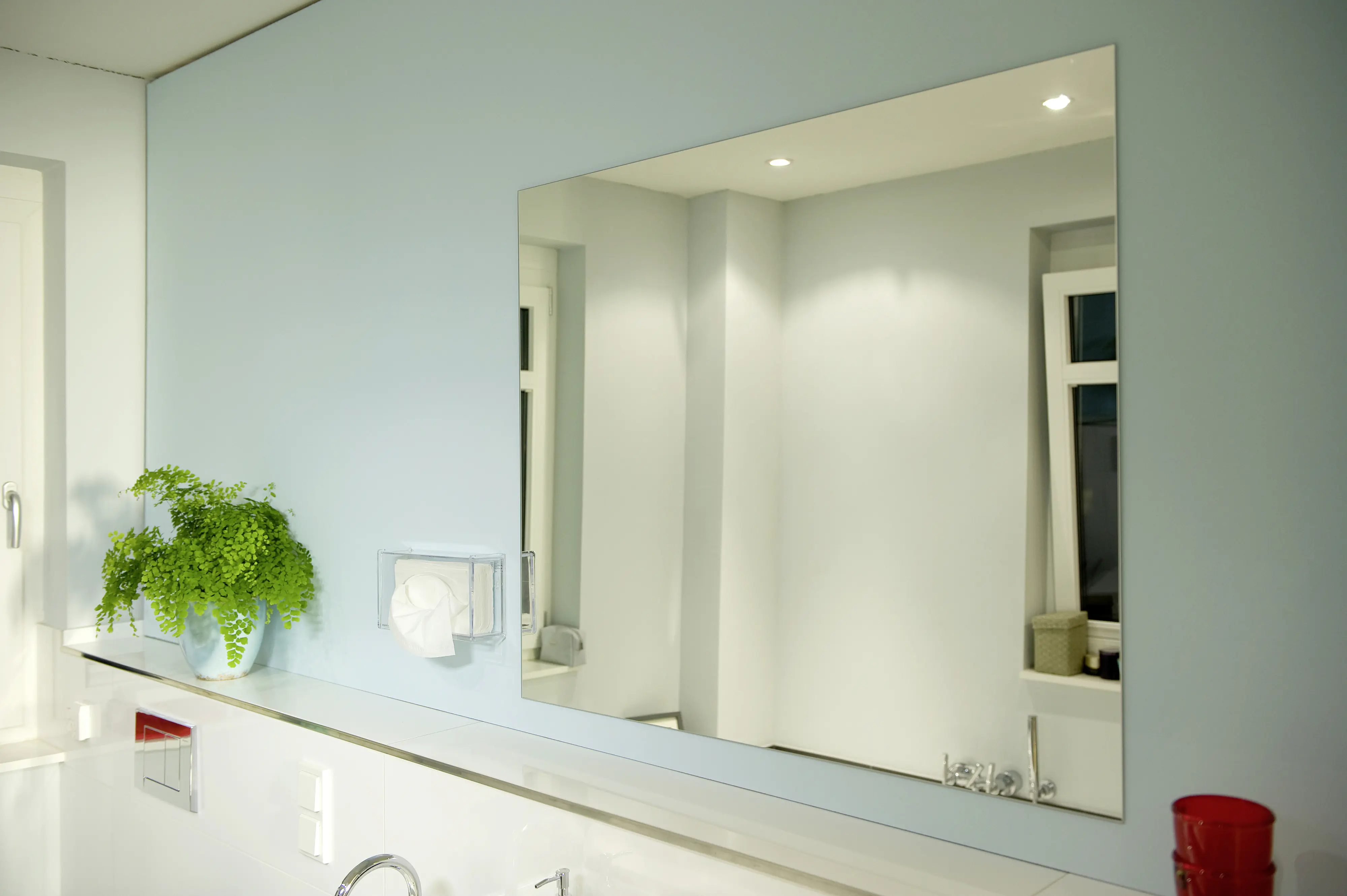 tesa Montageband Spiegel 5 m x 19 mm, doppelseitig klebend